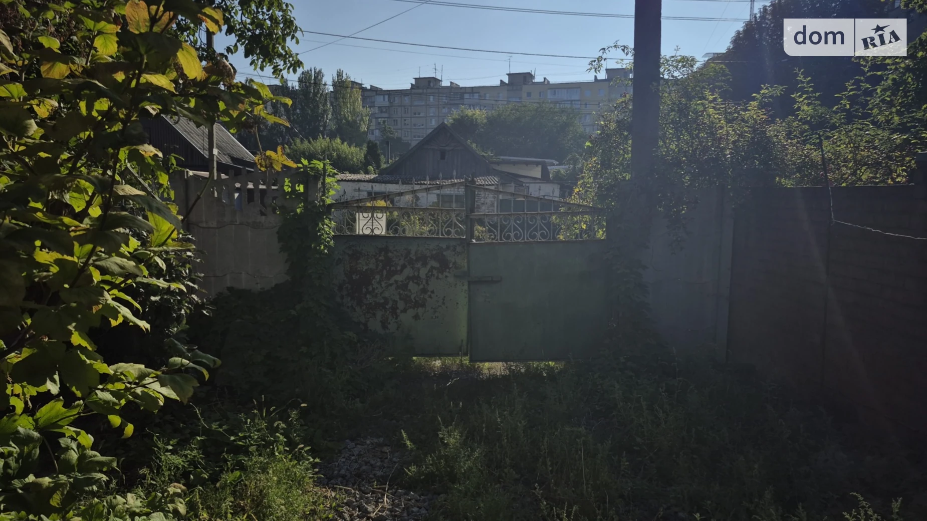 Сдается в аренду место на стоянке под легковое авто на 44 кв. м, цена: 1500 грн - фото 2