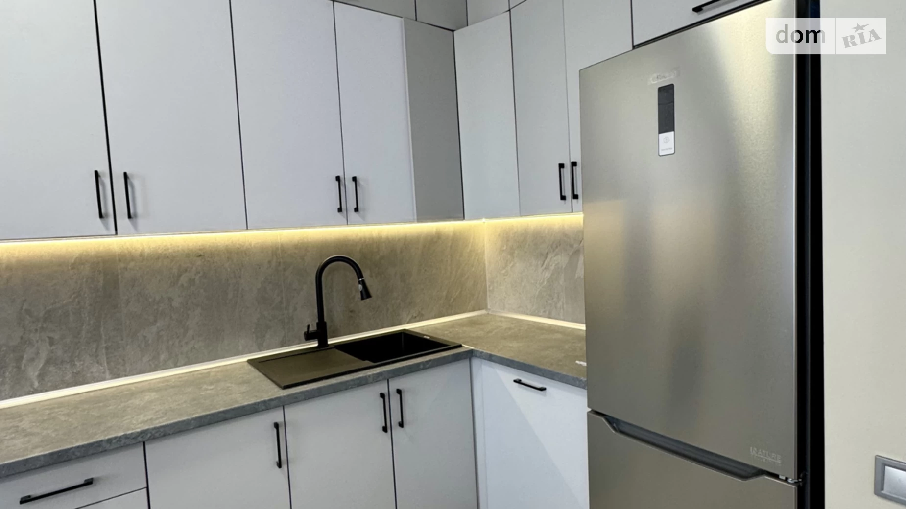 Продается 1-комнатная квартира 43 кв. м в Одессе, ул. Генуэзская, 1/1 - фото 5