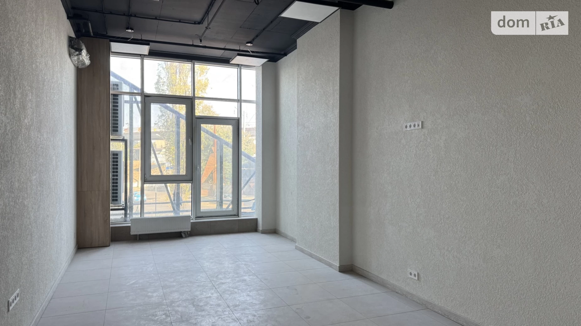 Сдается в аренду офис 400 кв. м в бизнес-центре, цена: 4000 $ - фото 5