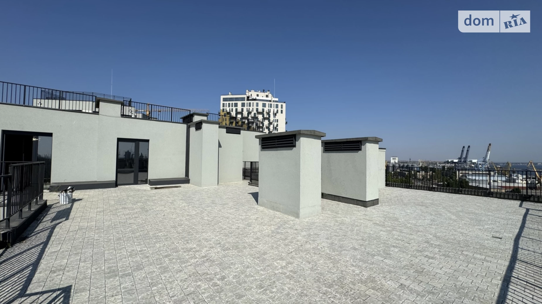 Продается 2-комнатная квартира 135 кв. м в Одессе, ул. Софиевская - фото 2