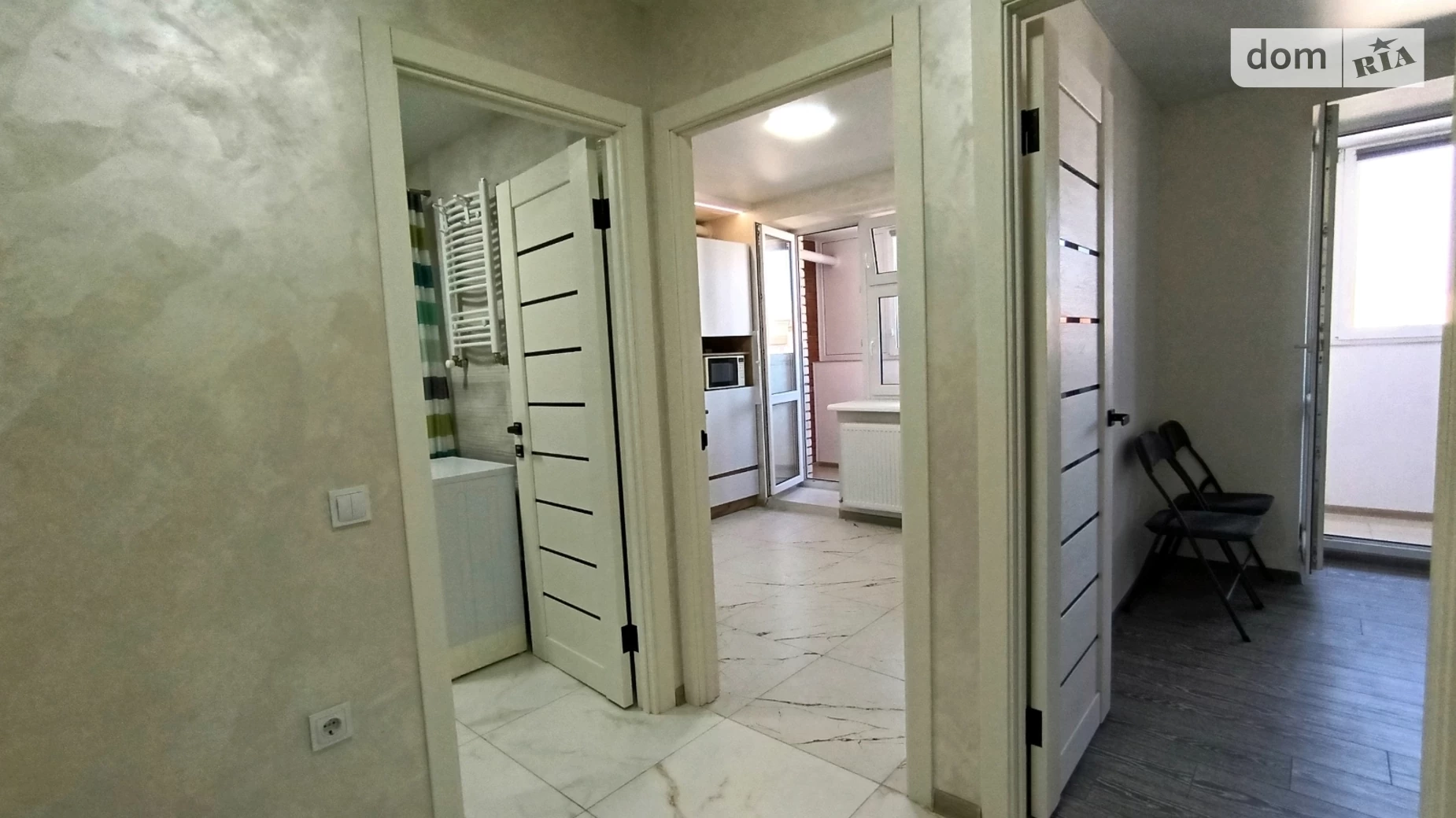 1-комнатная квартира 41 кв. м в Тернополе, ул. Гаевая Боковая - фото 2