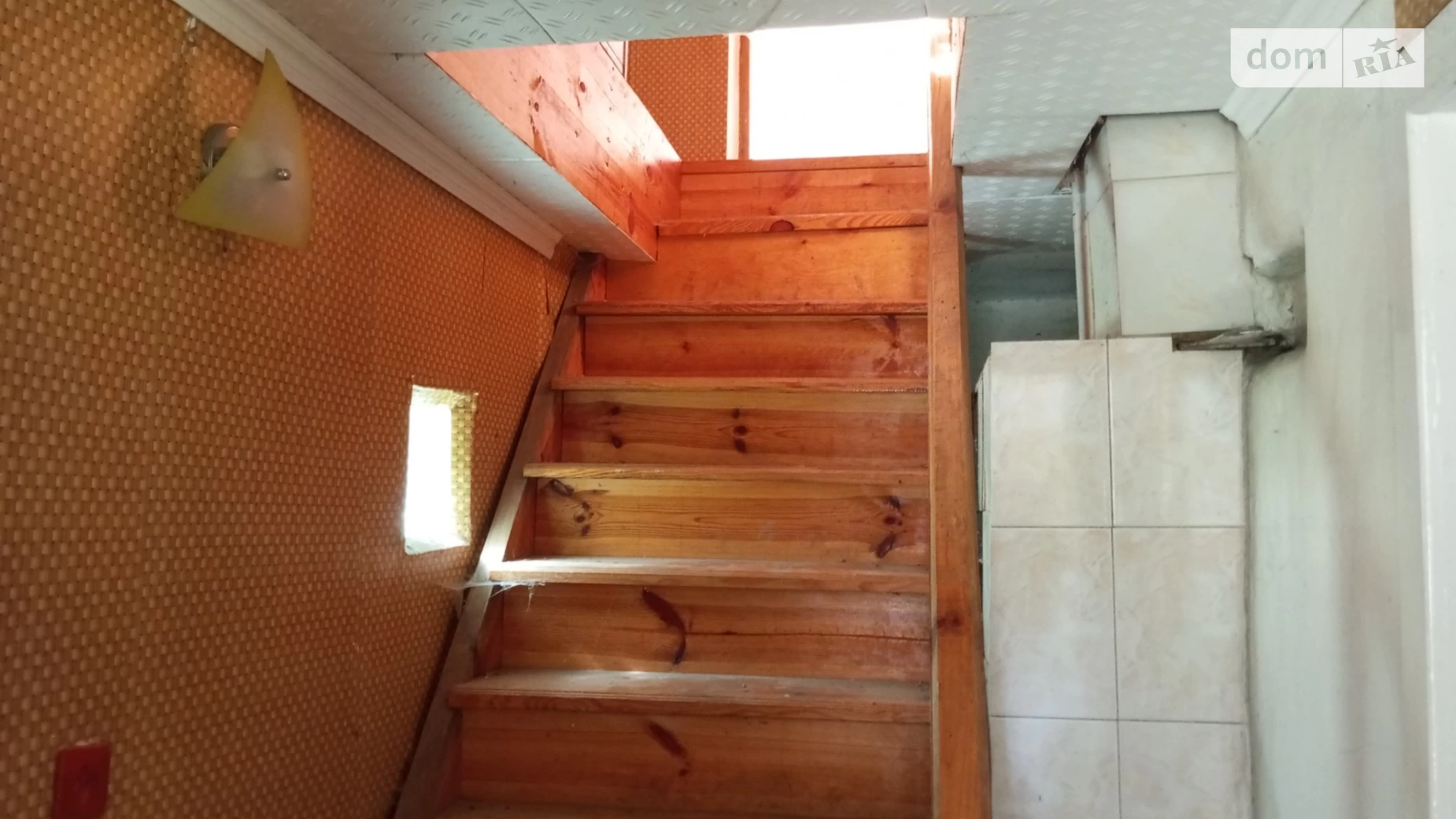Продается дом на 2 этажа 75 кв. м с гаражом, цена: 19950 $ - фото 4