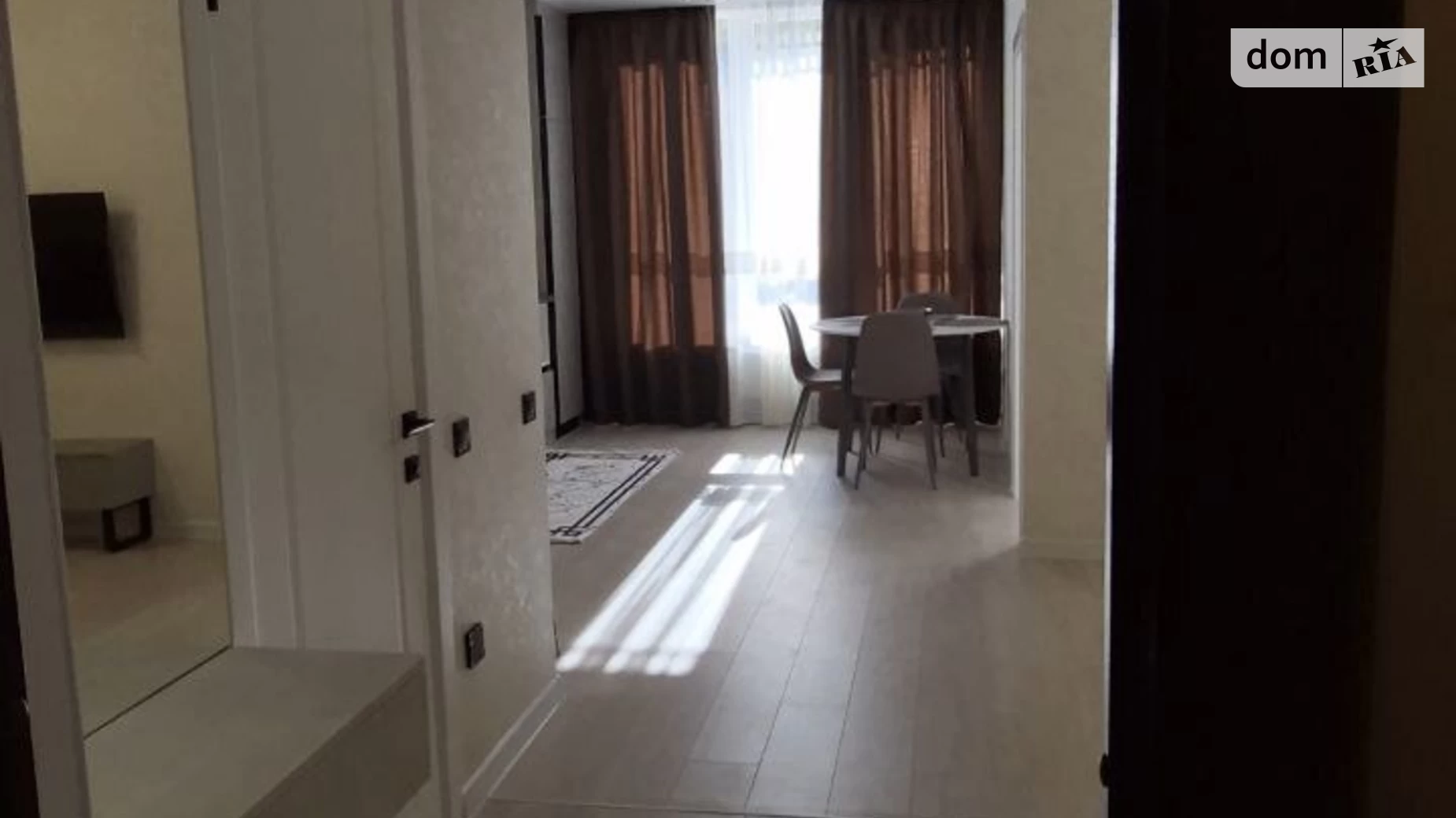 Продается 1-комнатная квартира 45.6 кв. м в Одессе, ул. Ивана Франко, 40 корпус 1 - фото 2