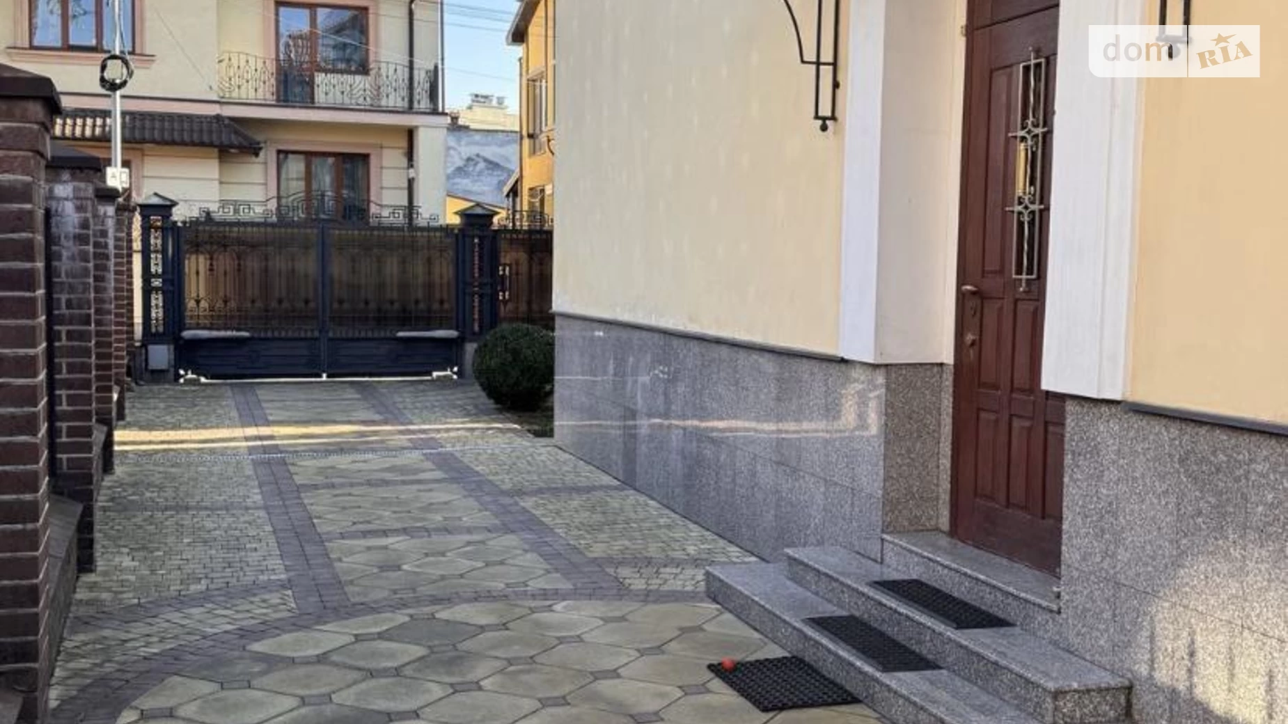 Продается дом на 2 этажа 375 кв. м с гаражом, цена: 875000 $ - фото 5