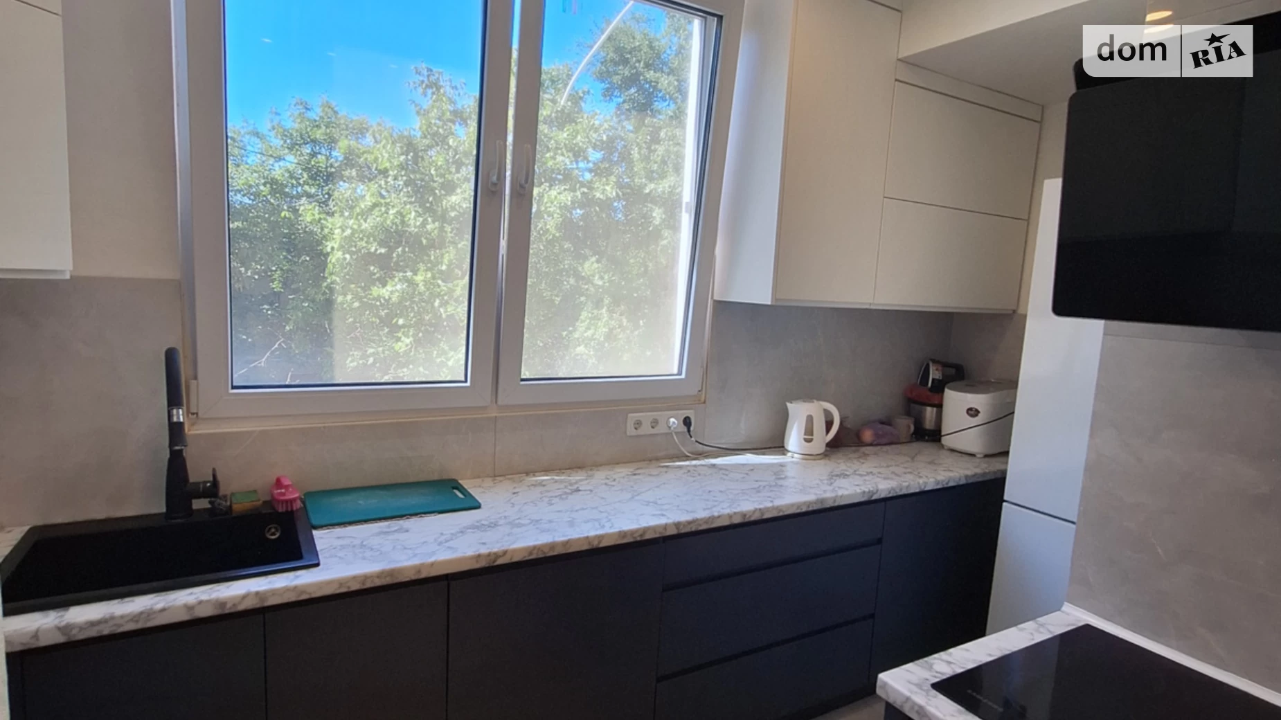 Продается 1-комнатная квартира 80 кв. м в Одессе, ул. Костанди - фото 3