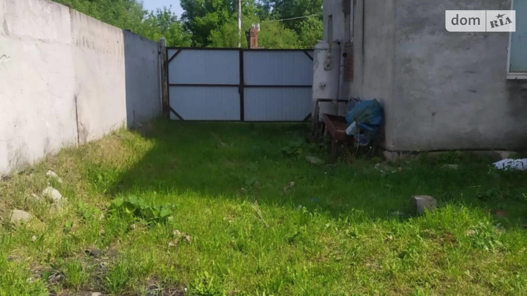 Продается объект сферы услуг 409 кв. м в 3-этажном здании, цена: 450000 $ - фото 2