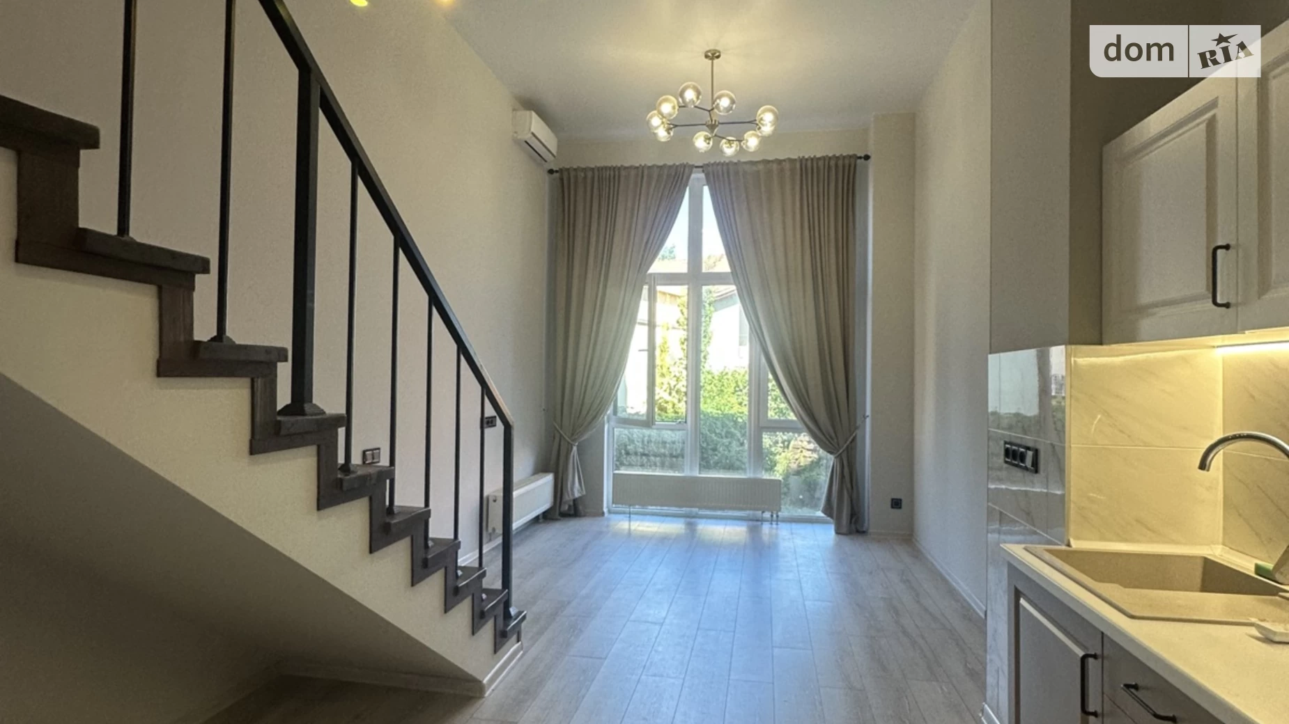 Продается 1-комнатная квартира 40 кв. м в Одессе, ул. Валерия Самофалова, 20 - фото 4