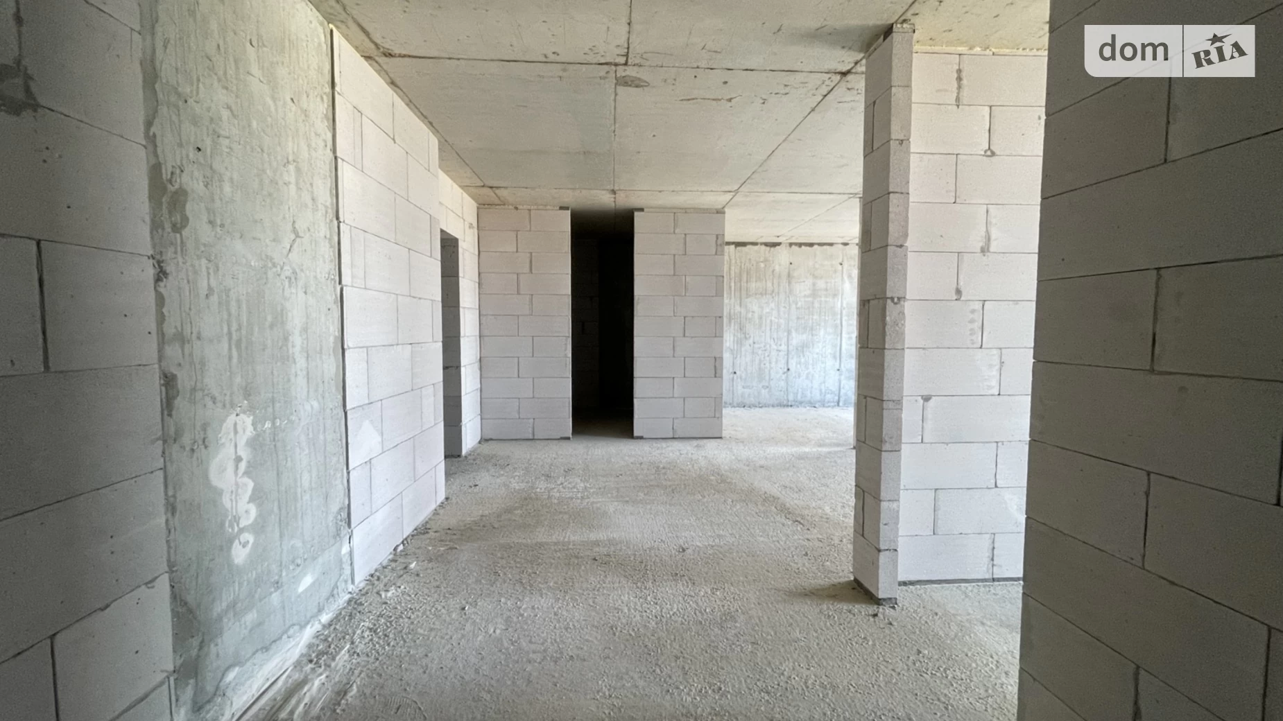 Продается 2-комнатная квартира 67 кв. м в Ивано-Франковске, ул. Левицкого Романа - фото 4