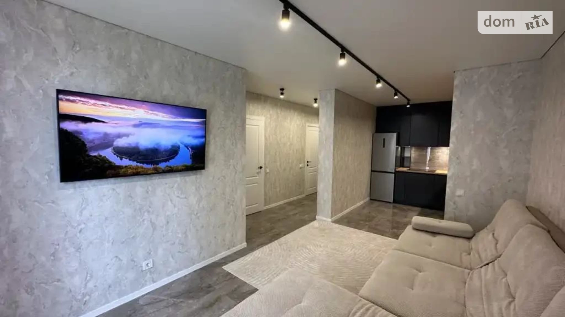 Сдается в аренду 1-комнатная квартира 45 кв. м в Днепре, ул. Космическая, 5 - фото 2