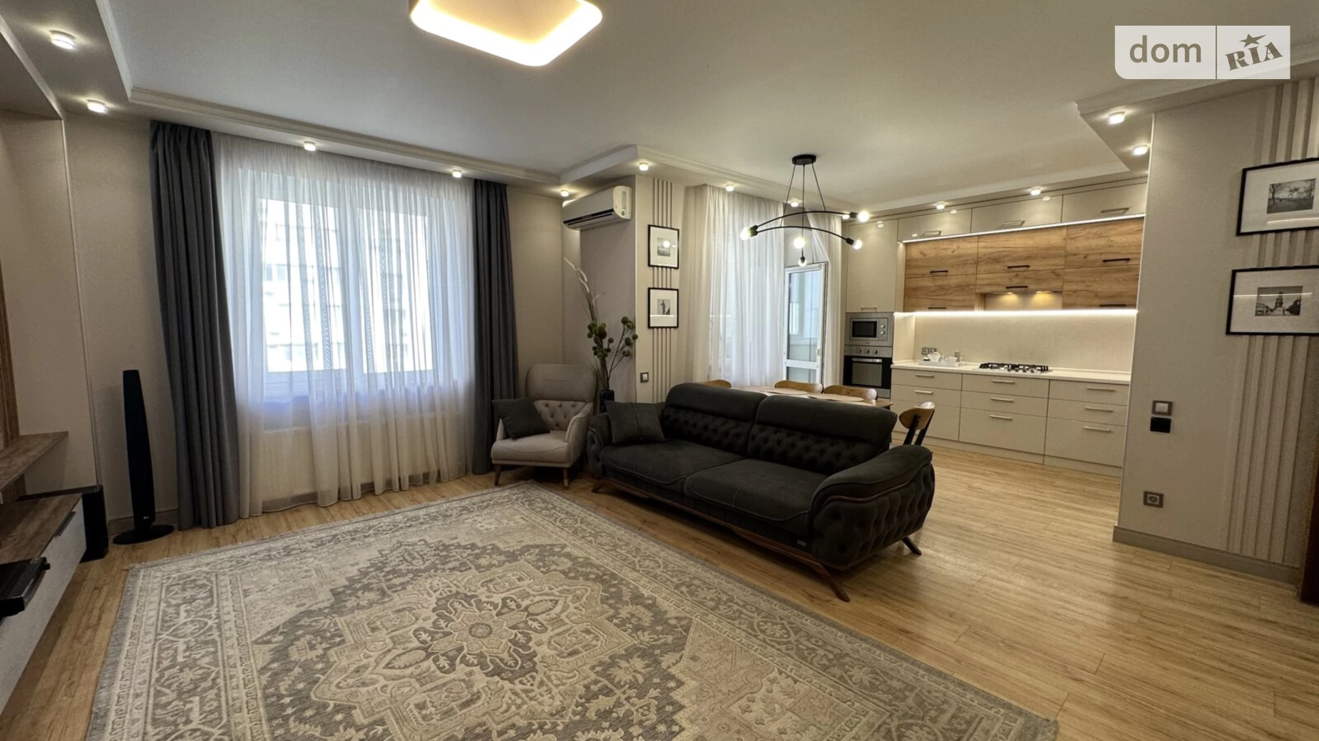 Продается 3-комнатная квартира 94.5 кв. м в Одессе, ул. Якова Бреуса, 61 корпус 9 - фото 2