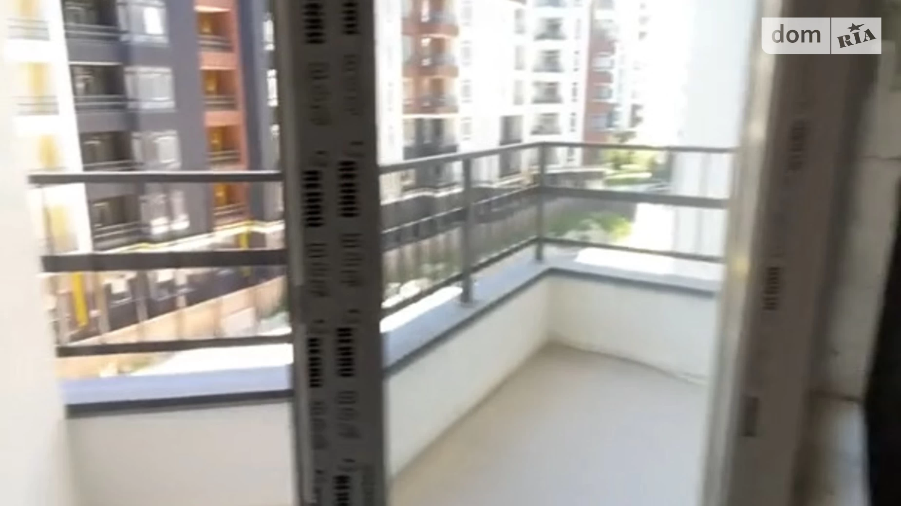 Продается 2-комнатная квартира 62 кв. м в Ирпене, ул. Ольги Кобылянской(Достоевского), 1В/32 - фото 2