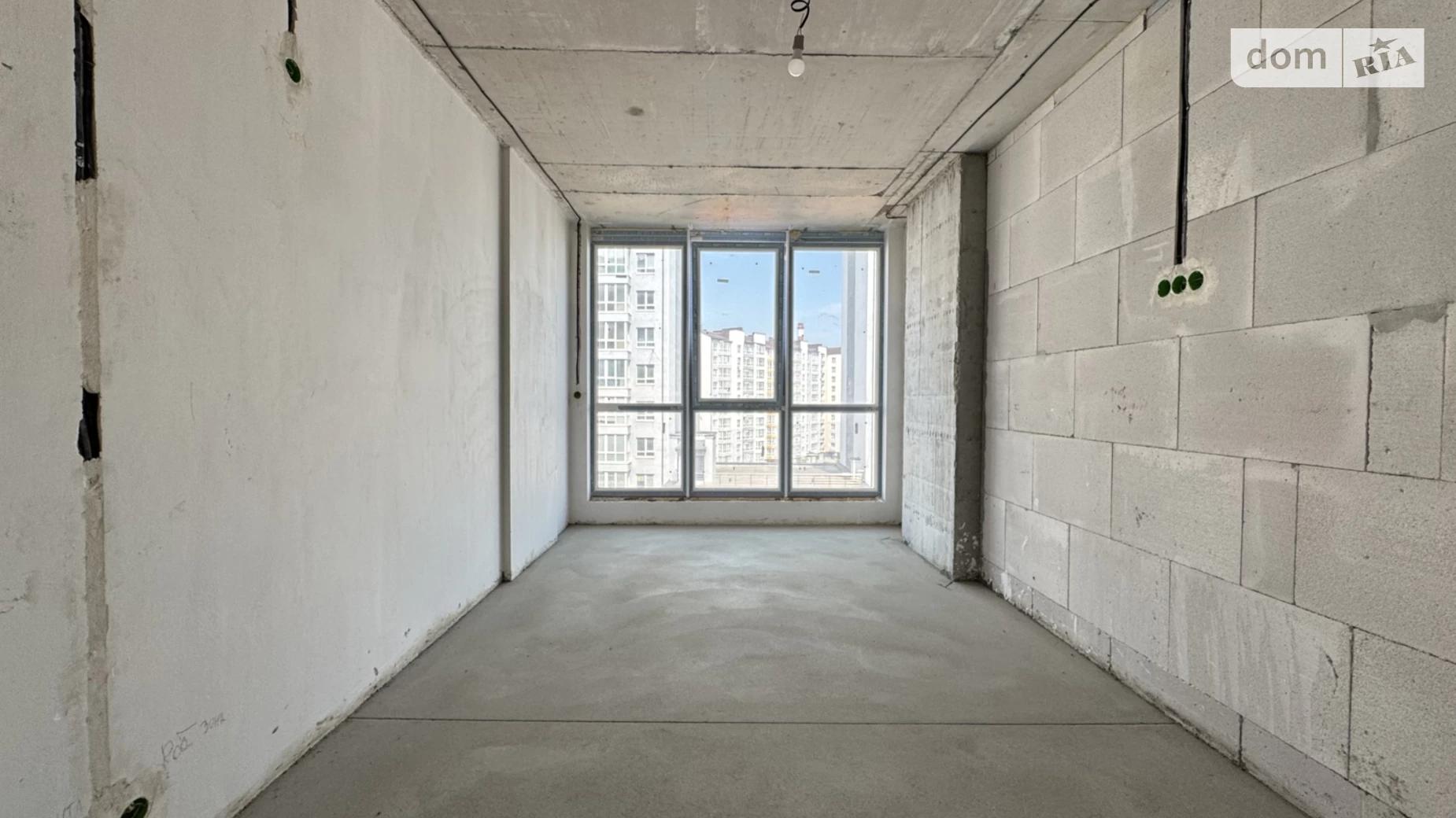 Продается 1-комнатная квартира 44.7 кв. м в Ивано-Франковске, ул. Химиков - фото 2