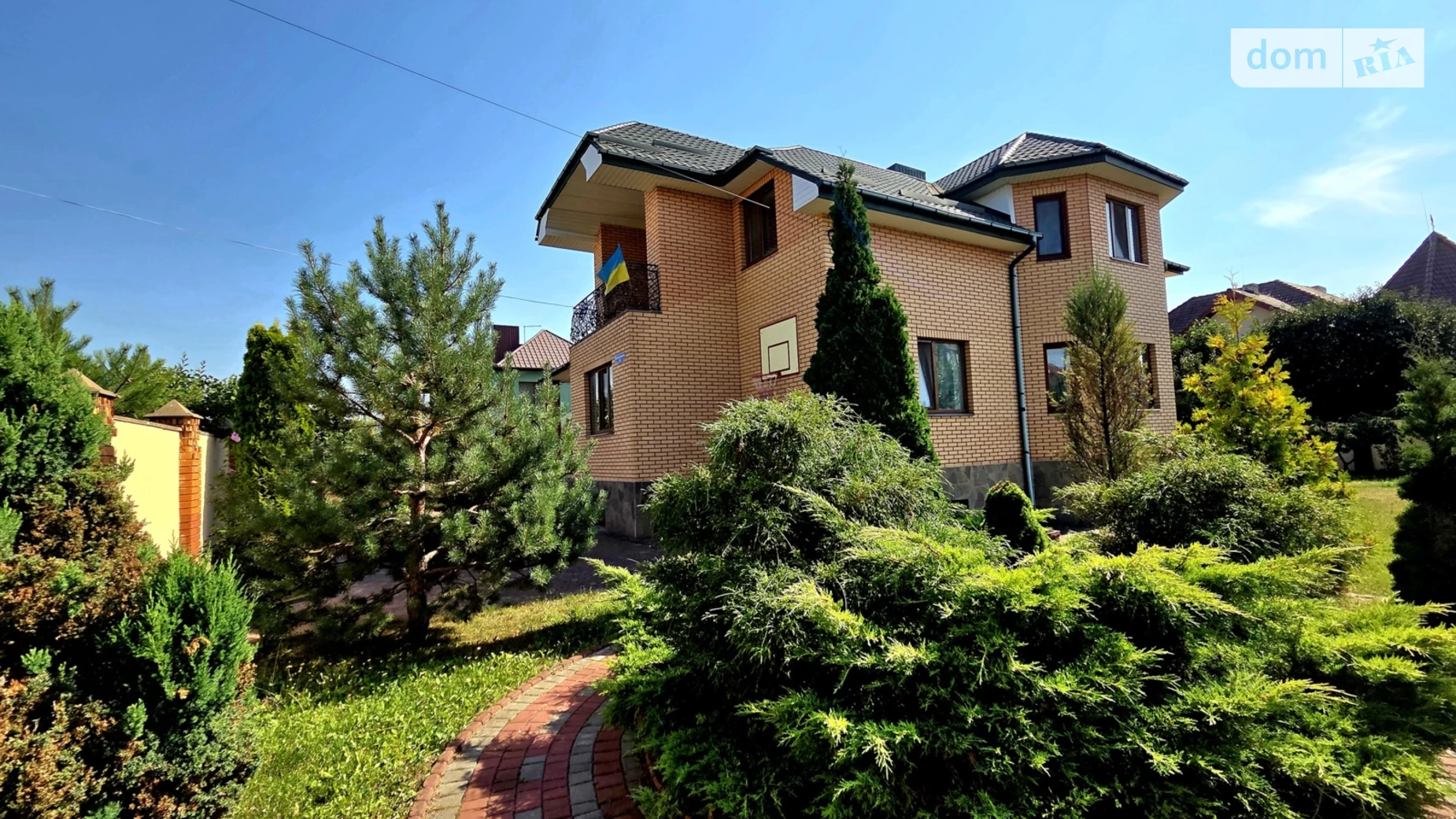 Продается дом на 2 этажа 271 кв. м с бассейном, цена: 290000 $ - фото 2