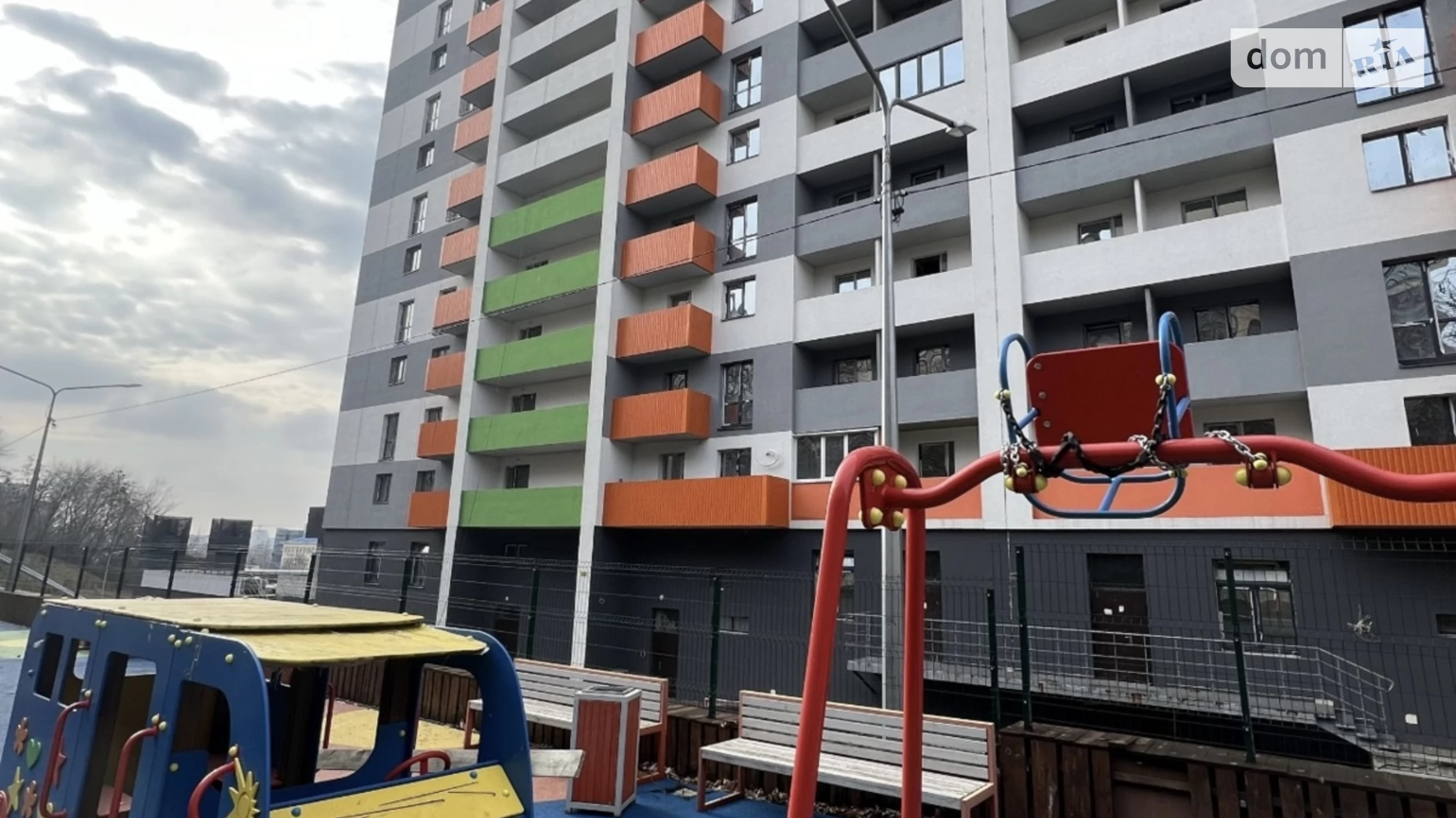 Продается 1-комнатная квартира 60.1 кв. м в Харькове, ул. Клочковская, 108 корпус 1 - фото 2