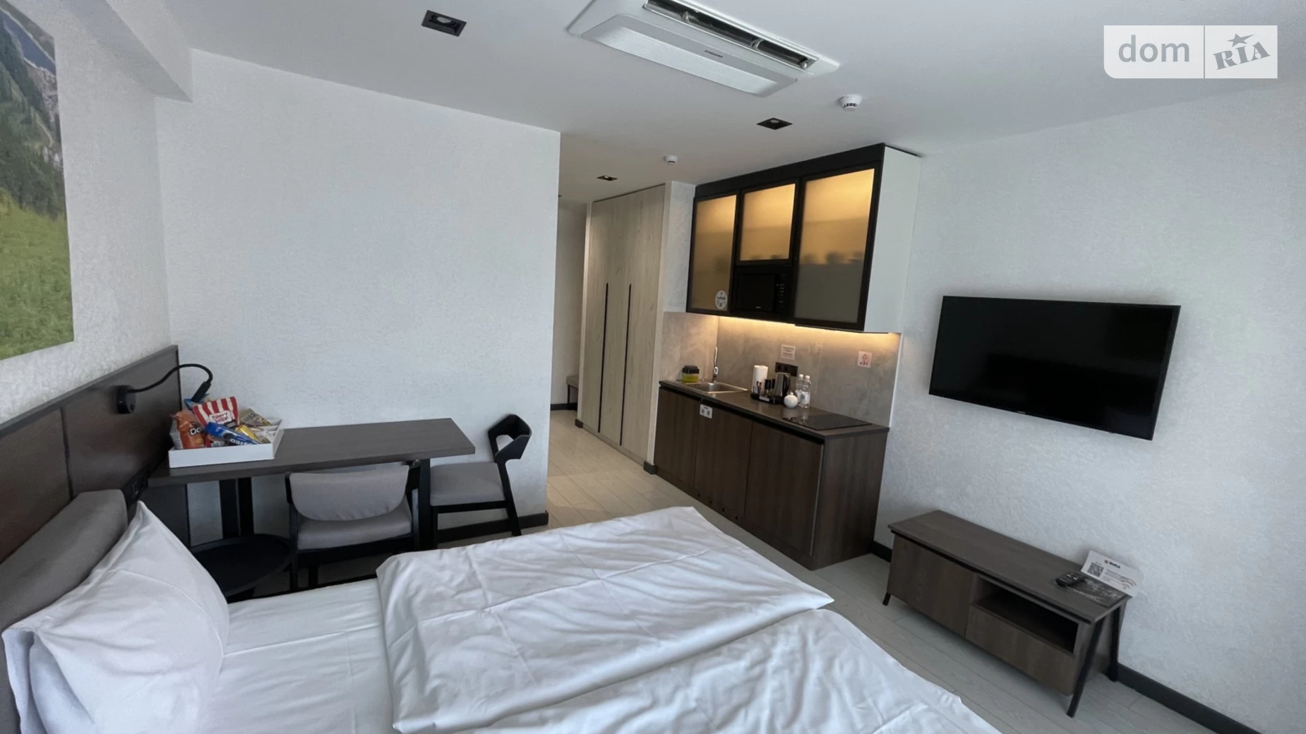 Продается 1-комнатная квартира 24 кв. м в, цена: 133000 $ - фото 2
