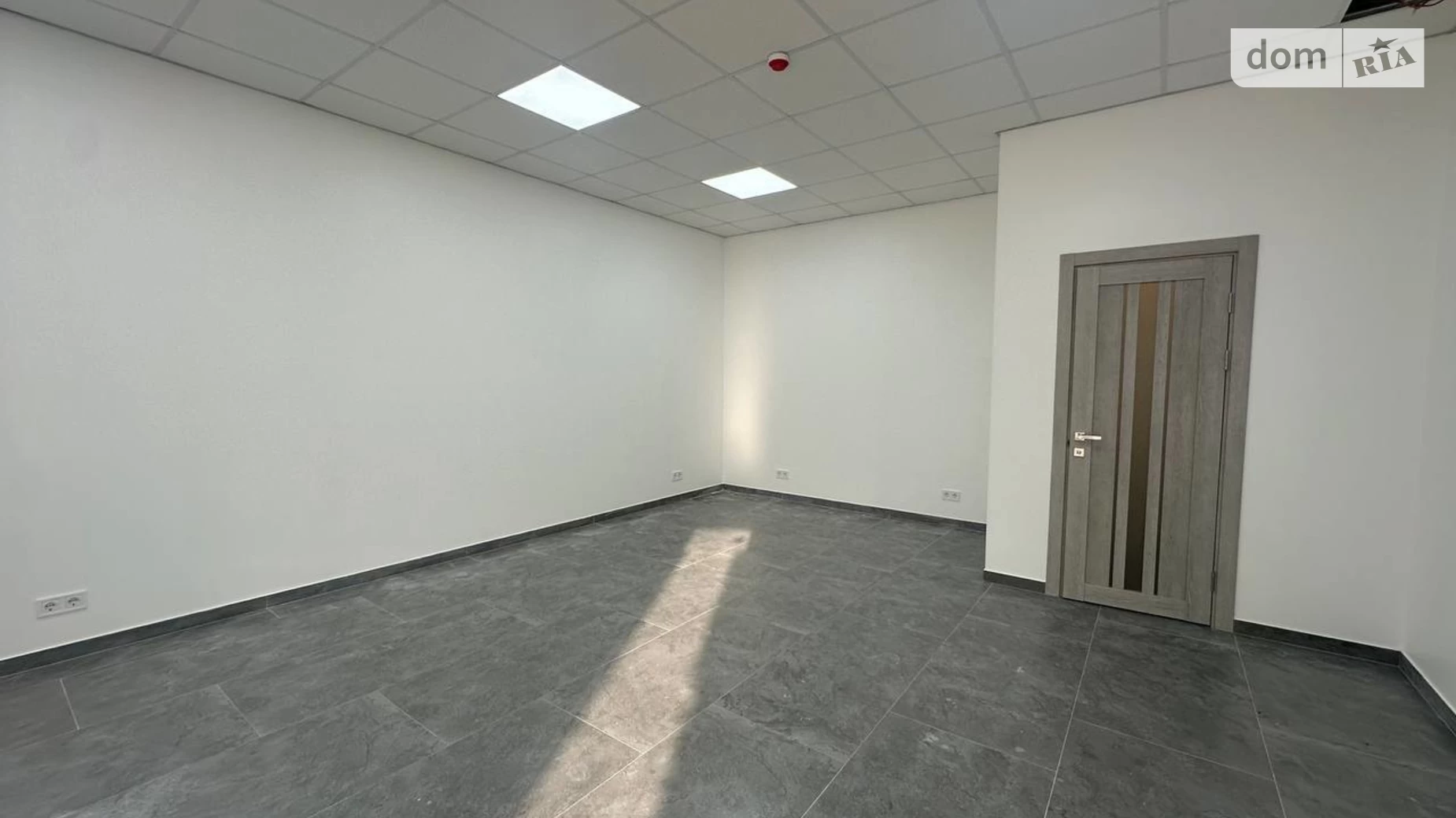 вул. Миру, 100А Івасюка Надрічна  Івано-Франківськ ЖК Миру, цена: 400 $ - фото 5