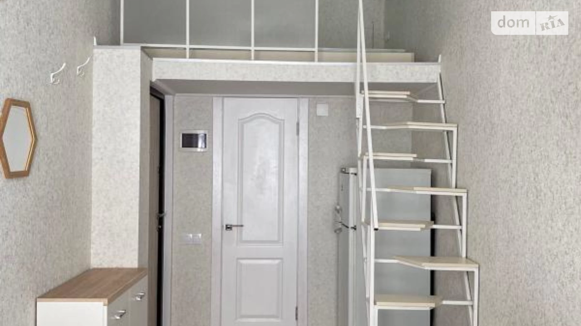 Продается 1-комнатная квартира 16.9 кв. м в Одессе, ул. Италийская(Пушкинская) - фото 2