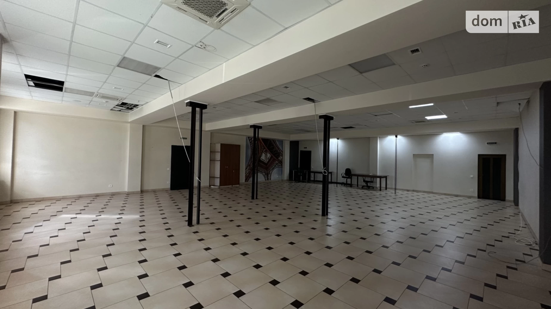 Сдается в аренду помещения свободного назначения 150 кв. м в 4-этажном здании, цена: 52500 грн - фото 2