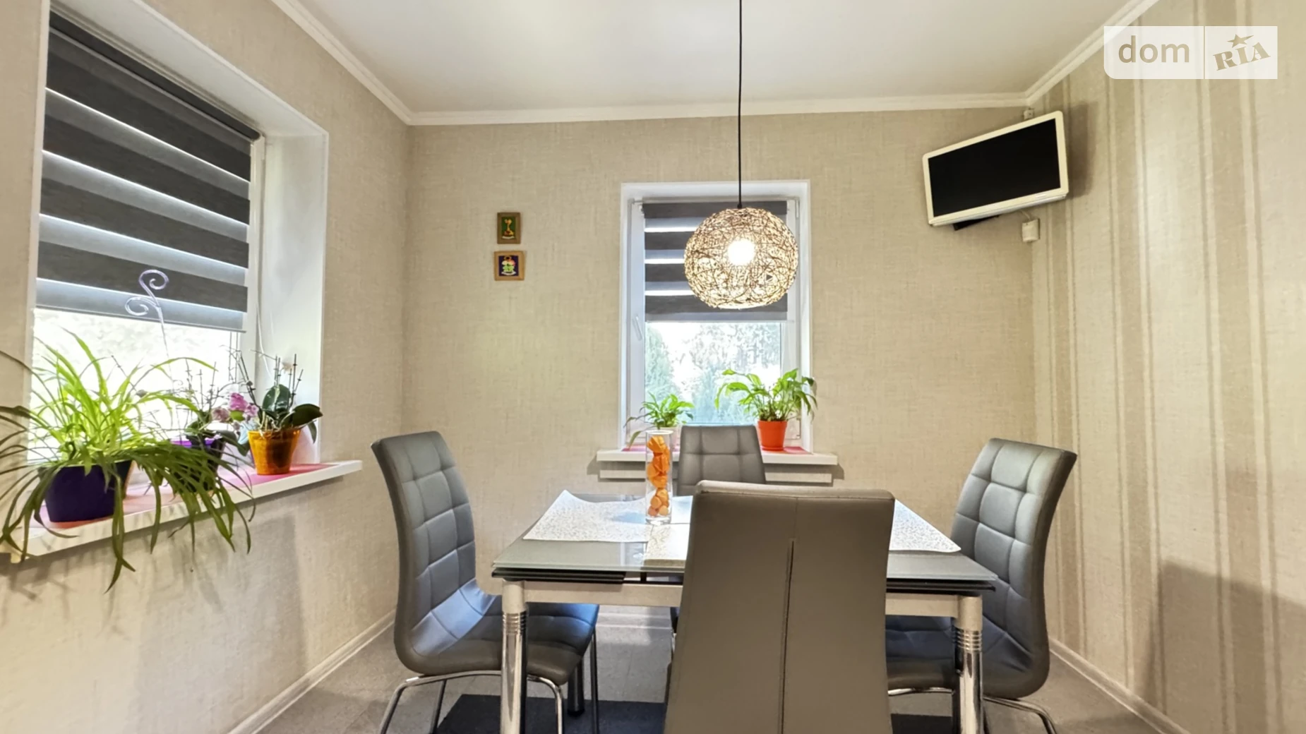 Сдается в аренду дом на 2 этажа 110 кв. м с гаражом, цена: 700 € - фото 3