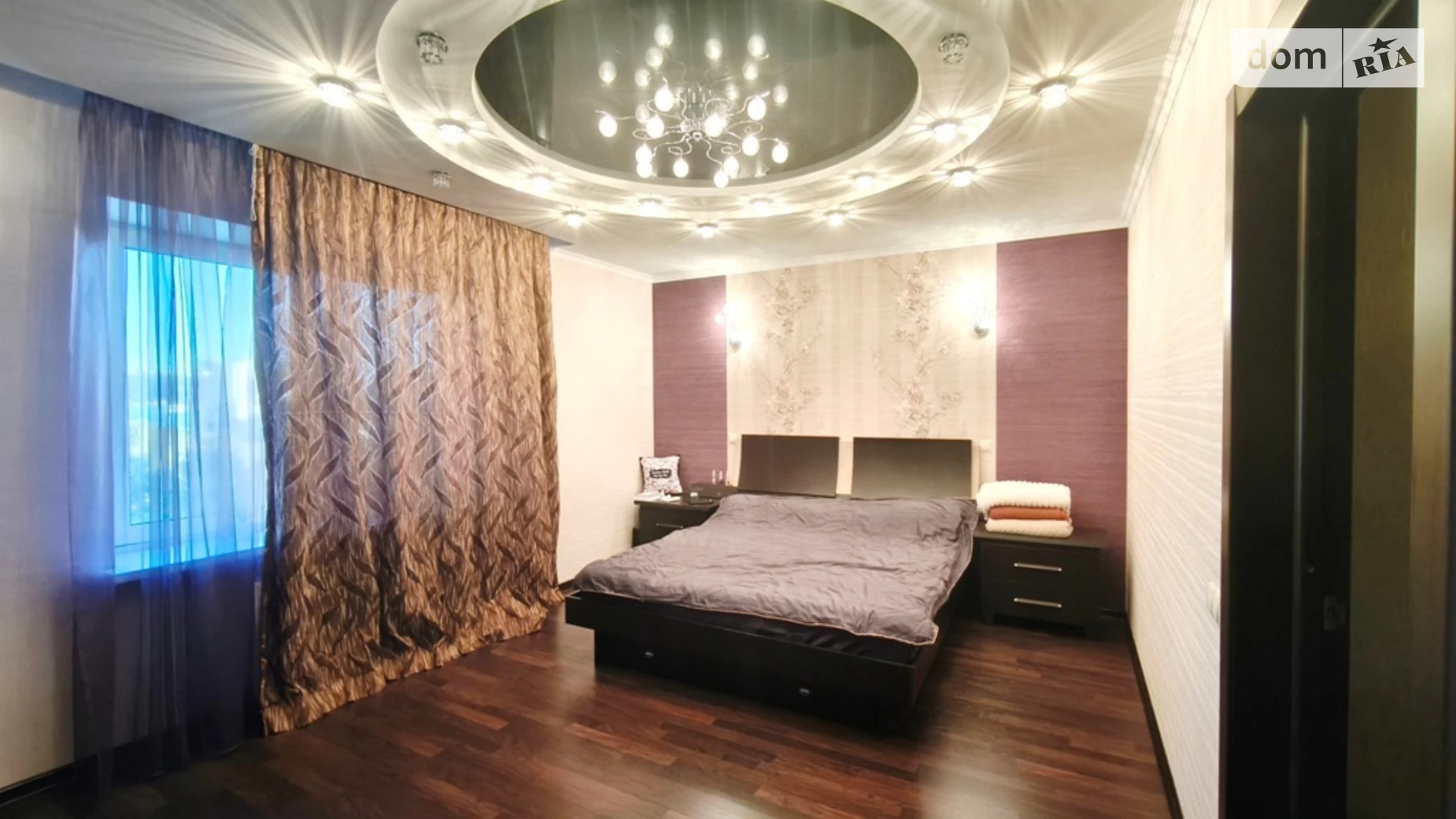 Продається 2-кімнатна квартира 110.7 кв. м у Києві, вул. Срібнокільська, 2А - фото 2