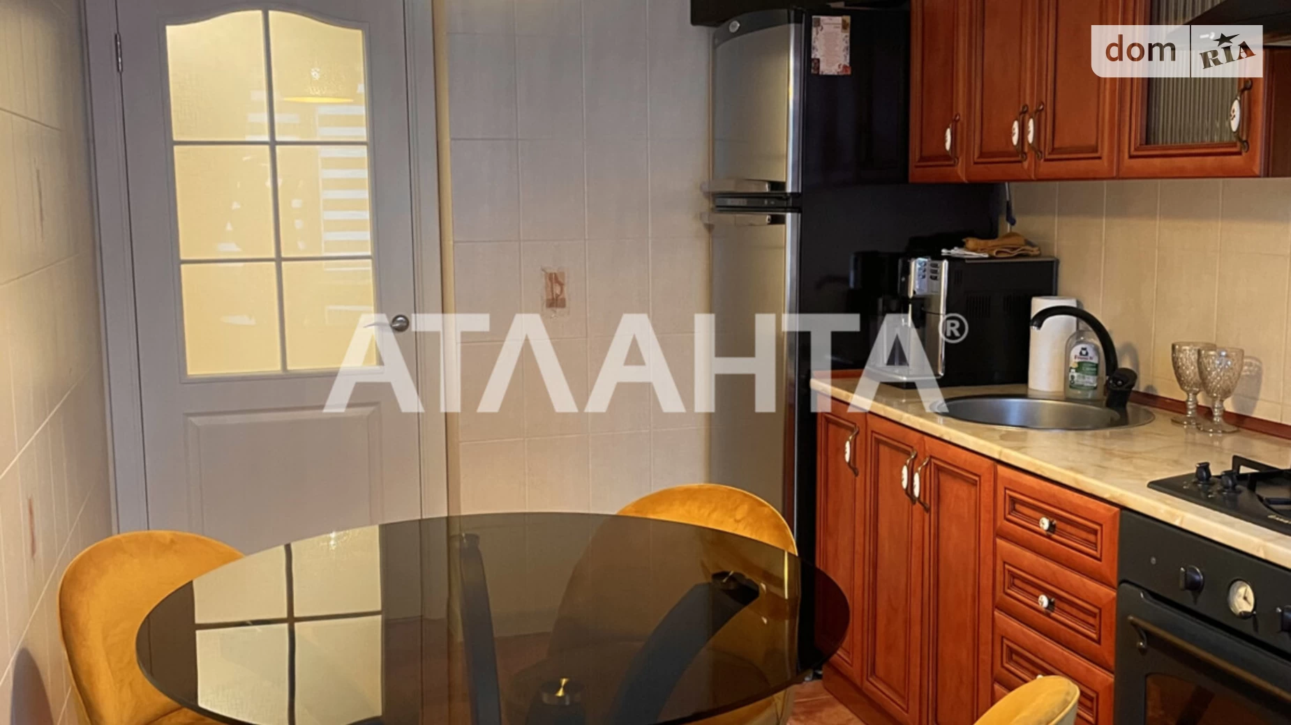 Продается 3-комнатная квартира 67 кв. м в, цена: 105000 $ - фото 2