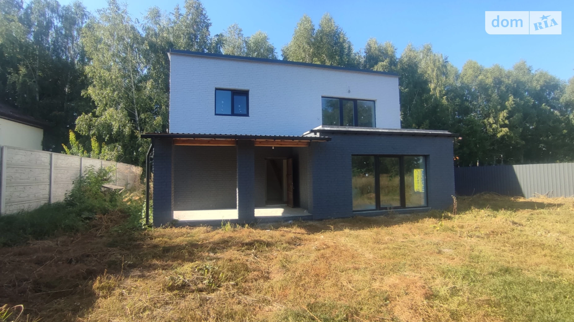 Продается дом на 2 этажа 150 кв. м с подвалом, цена: 130000 $ - фото 2