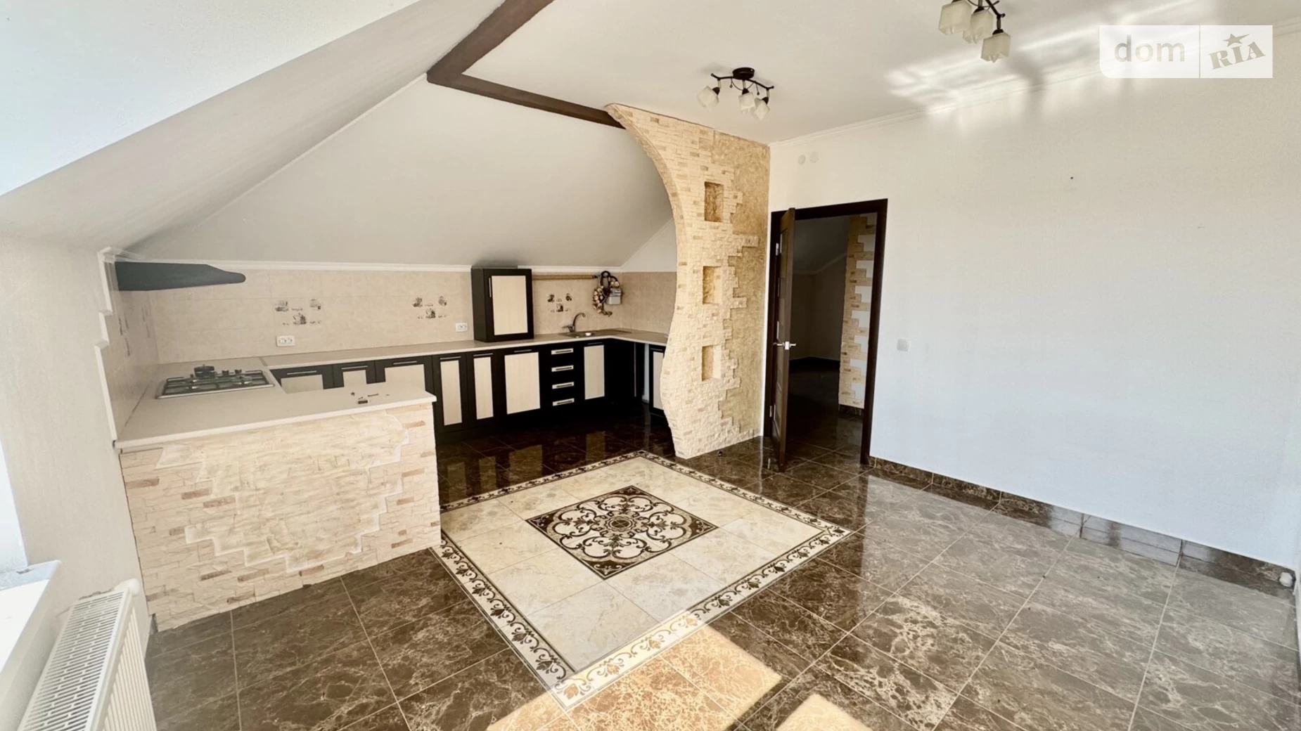 Продается 2-комнатная квартира 87.3 кв. м в Черткове, ул. Шопена - фото 3