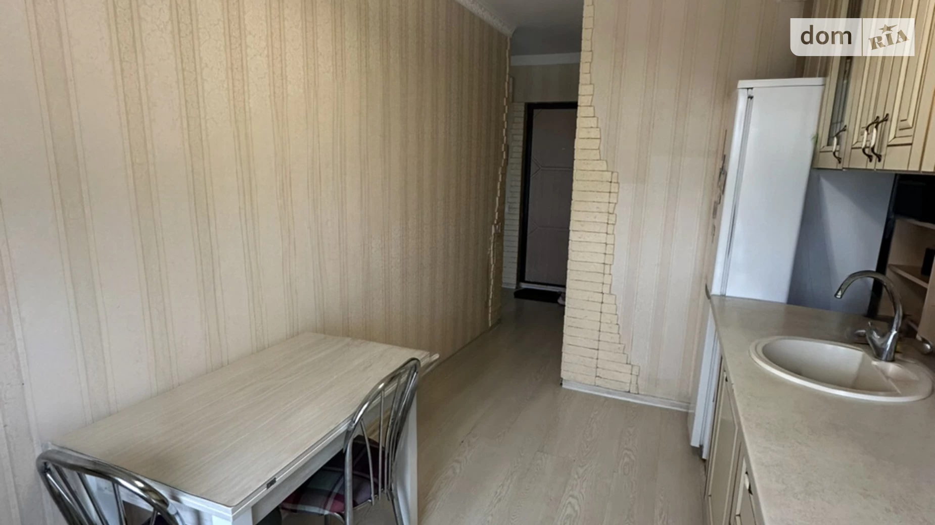 Продается 3-комнатная квартира 63.5 кв. м в Днепре, ул. Беляева Замполита, 10 - фото 2