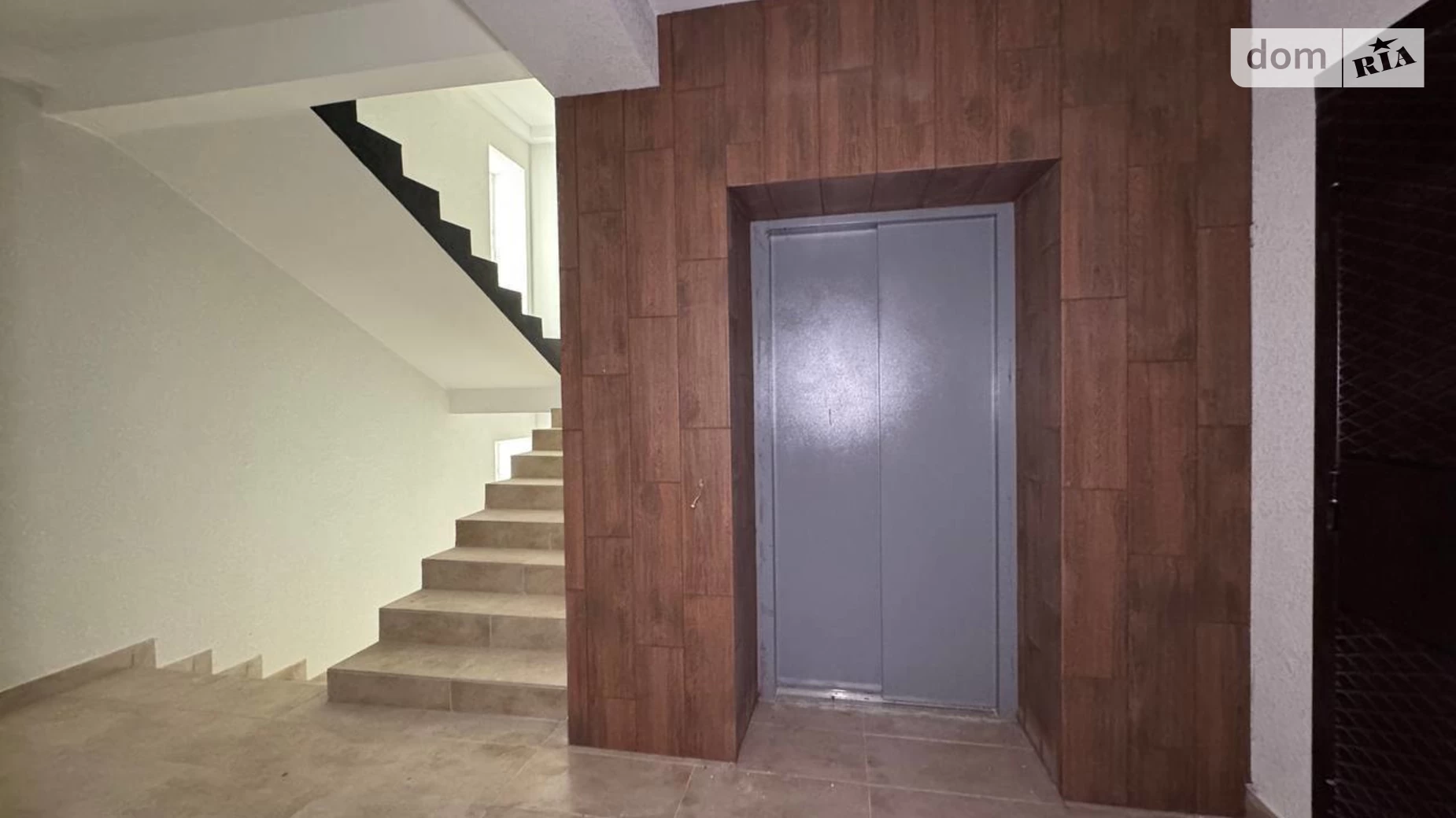 Продается 2-комнатная квартира 65 кв. м в Ивано-Франковске, ул. Ленкавского - фото 4