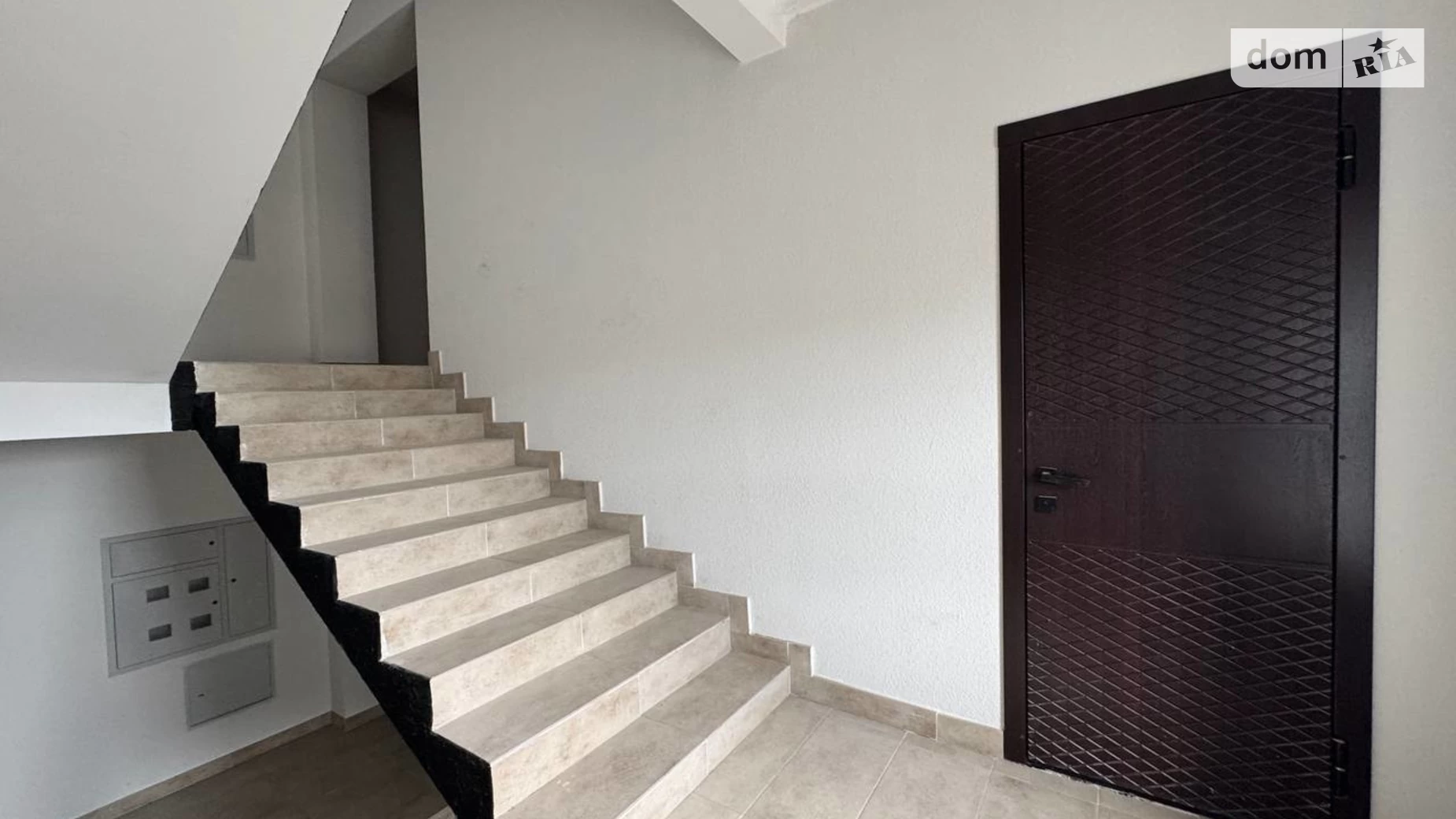 Продается 1-комнатная квартира 40.2 кв. м в Ивано-Франковске, ул. Ленкавского - фото 4