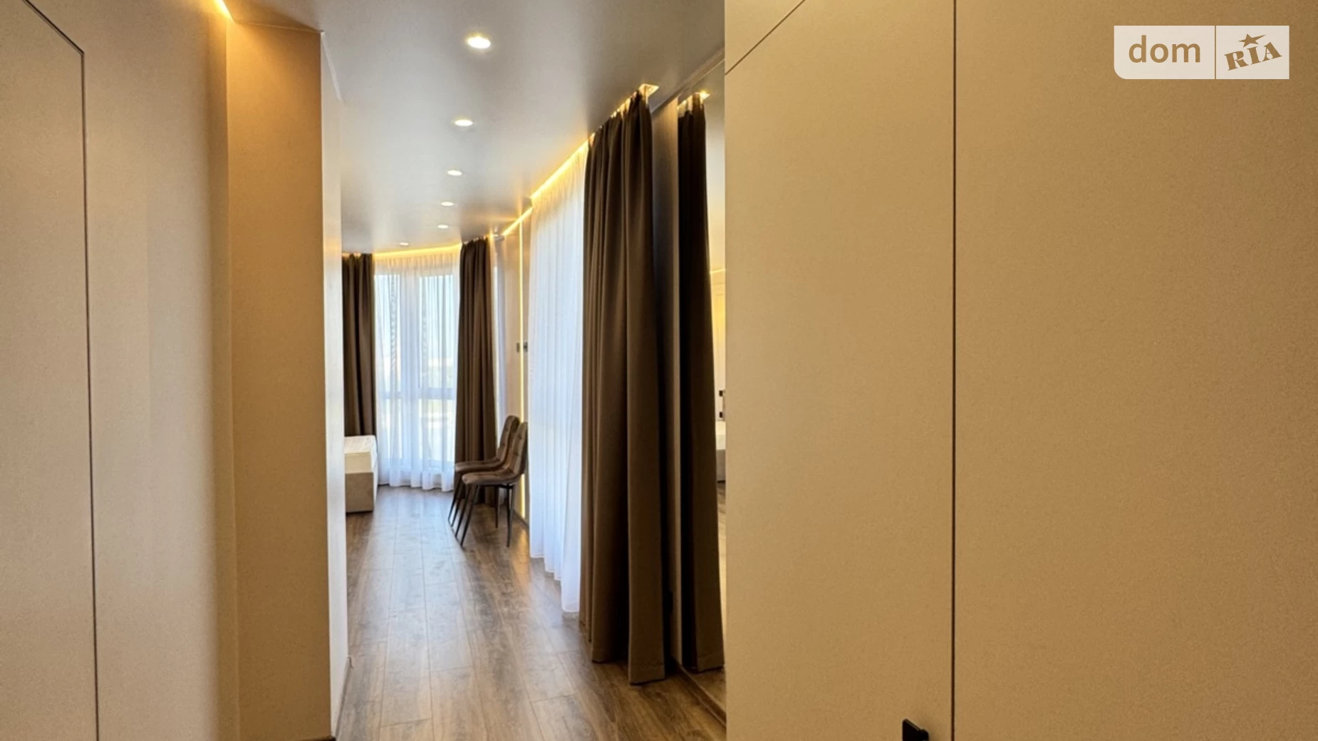 Сдается в аренду 1-комнатная квартира 28 кв. м в Львове, ул. Трускавецкая, 2Г - фото 2