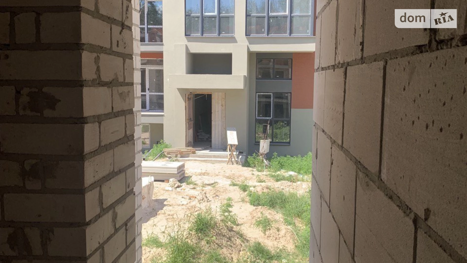 Продается 1-комнатная квартира 31 кв. м в Гостомеле, ул. Соборная, 1 - фото 4