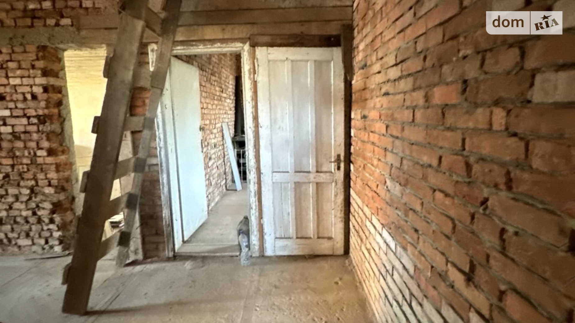 Продается дом на 3 этажа 270 кв. м с верандой, цена: 67000 $ - фото 5
