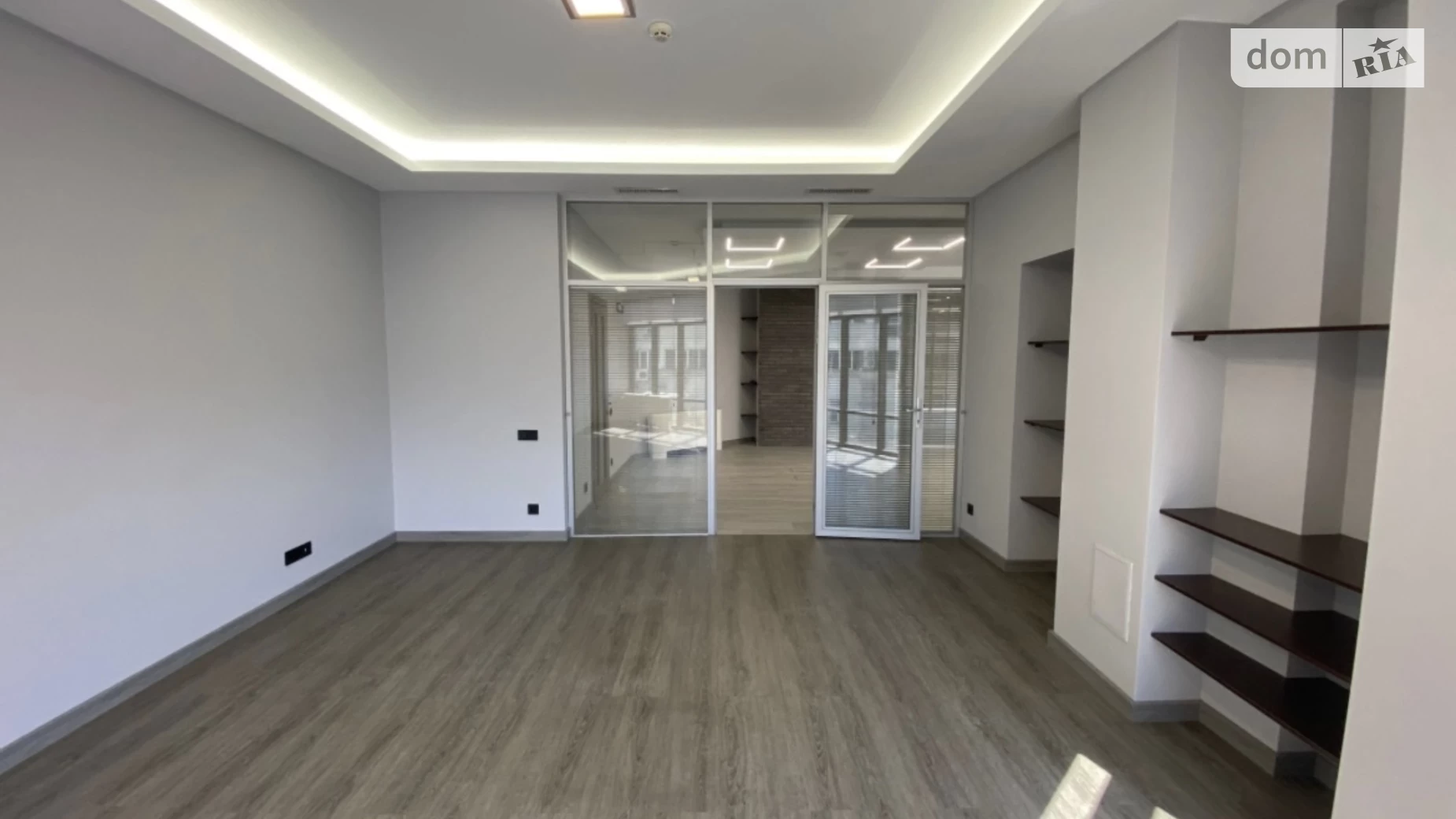 Здається в оренду офіс 182 кв. м в бізнес-центрі, цена: 3500 $ - фото 5