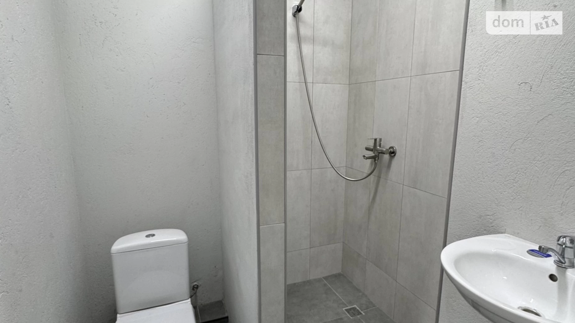 Сдается в аренду офис 220 кв. м в бизнес-центре, цена: 50000 грн - фото 4