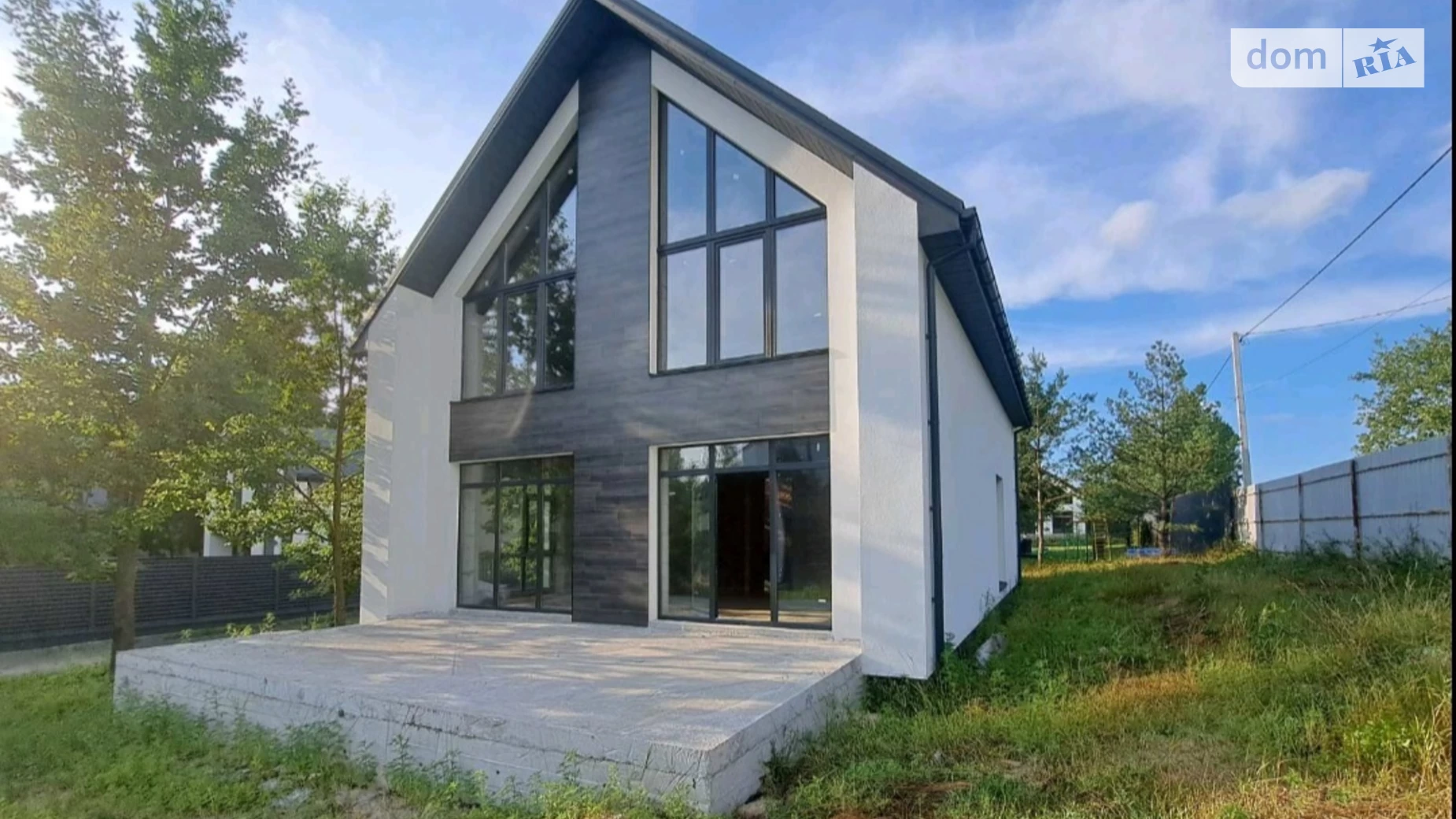 Продается дом на 2 этажа 142 кв. м с мансардой, цена: 105000 $ - фото 2