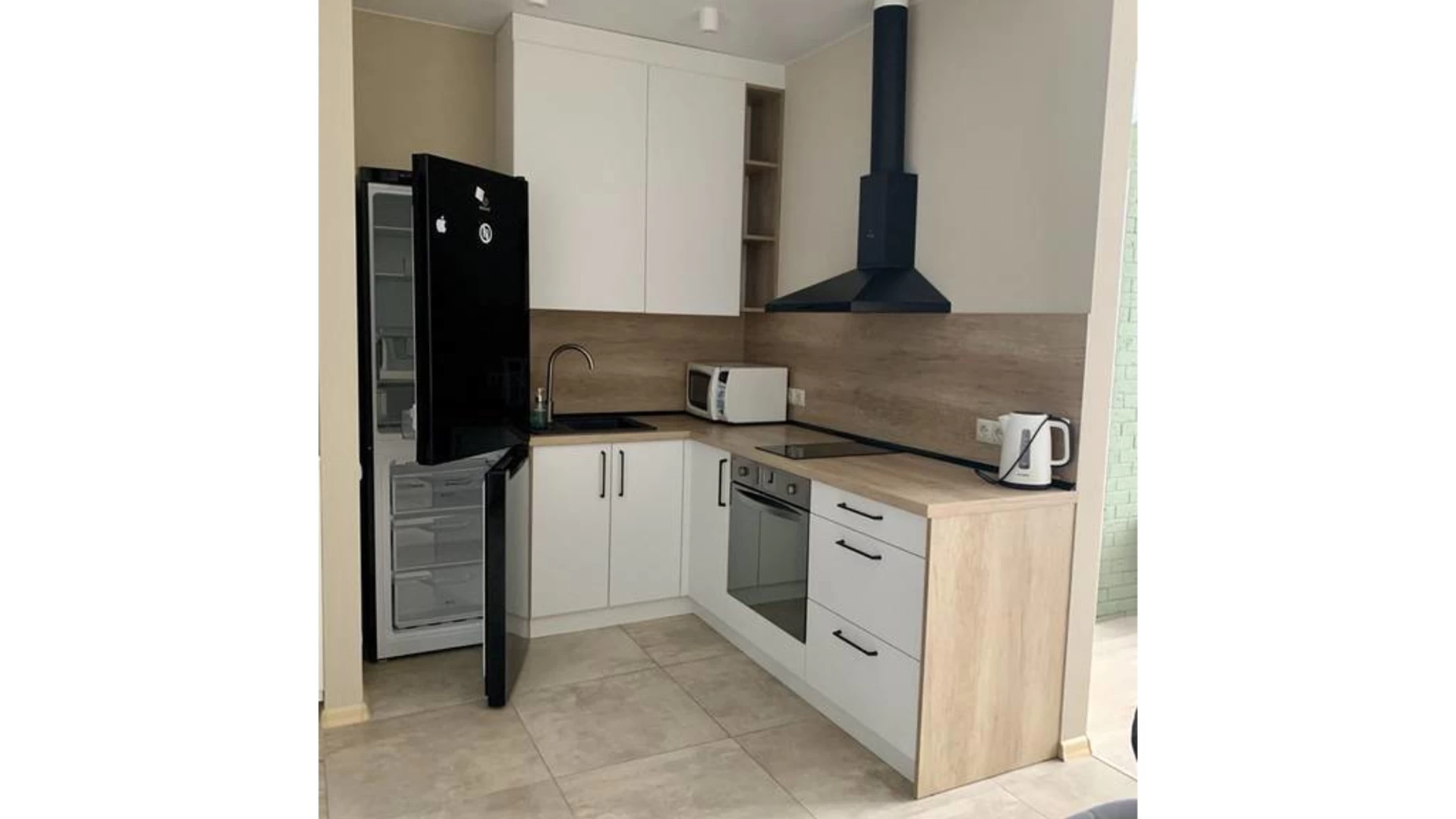 Продается 1-комнатная квартира 43.1 кв. м в Лиманке, ул. Жемчужная, 9 - фото 2