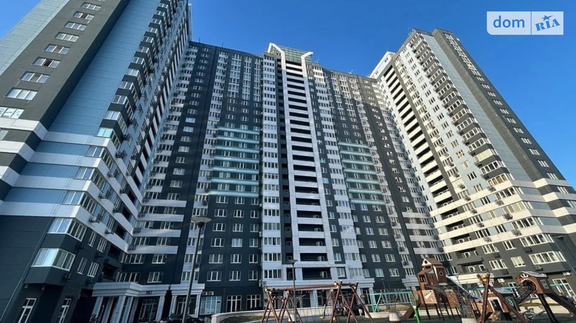 Продается 1-комнатная квартира 47 кв. м в Одессе, ул. Варненская, 29 корпус 3 - фото 2