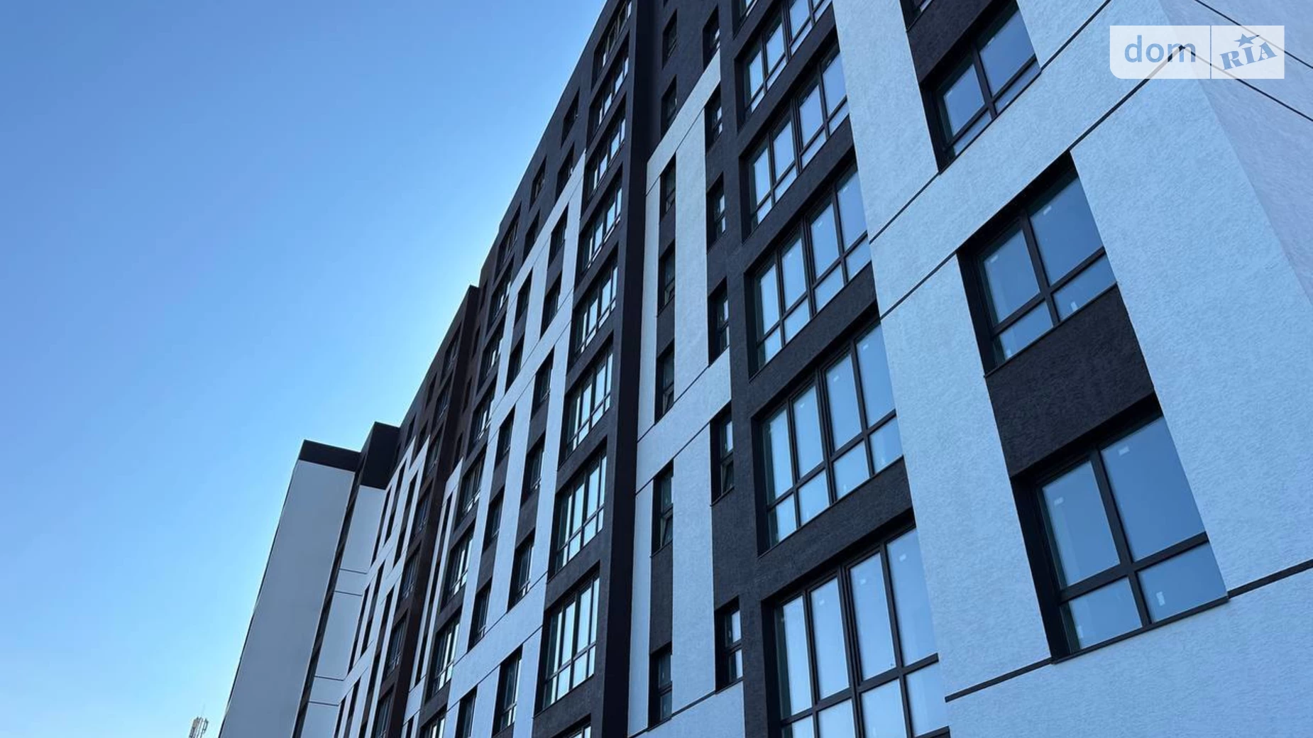 Продается 1-комнатная квартира 39 кв. м в Ивано-Франковске, ул. Ленкавского, 126 - фото 3