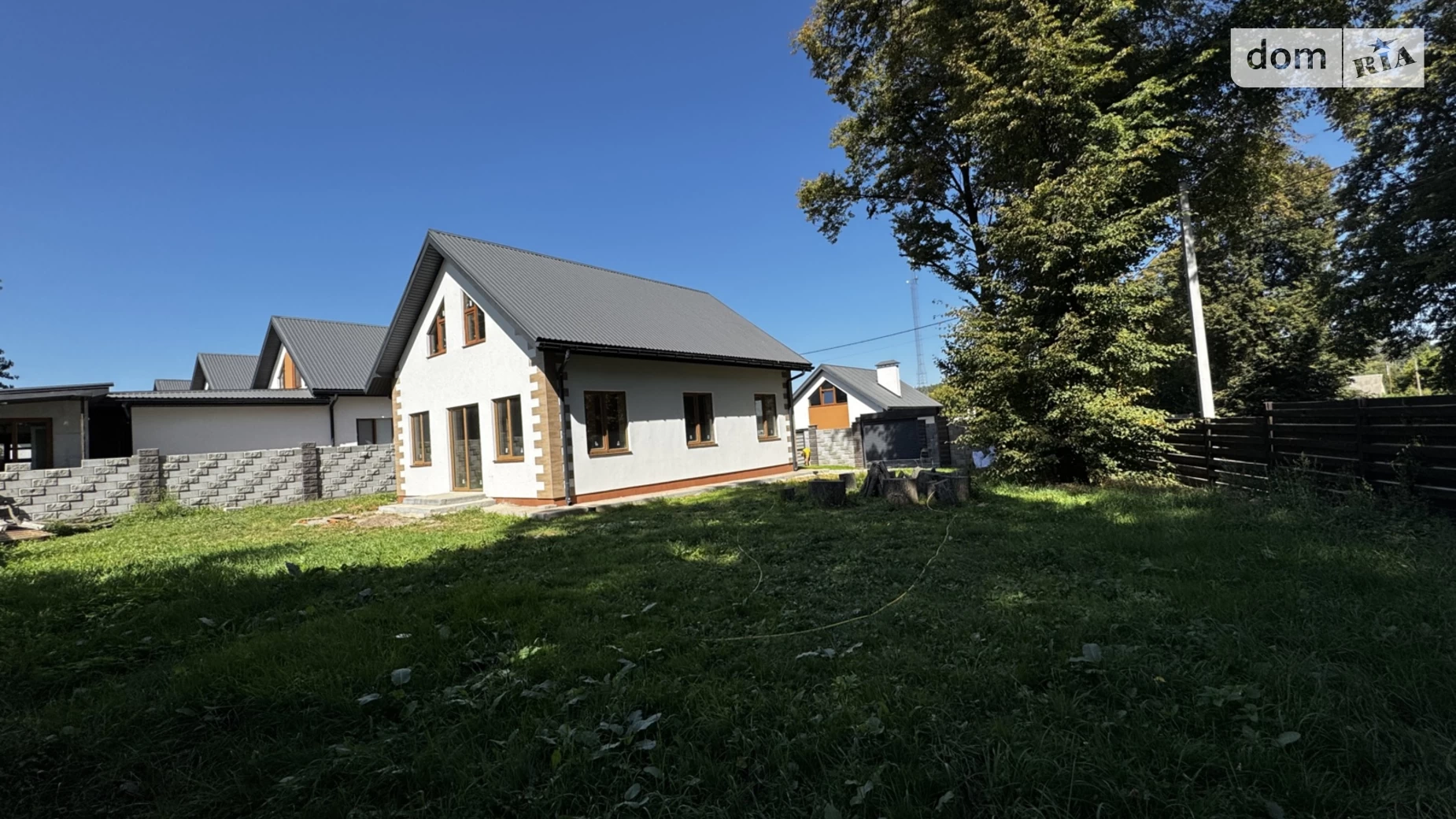 Продается дом на 2 этажа 120 кв. м с террасой, цена: 70000 $ - фото 2