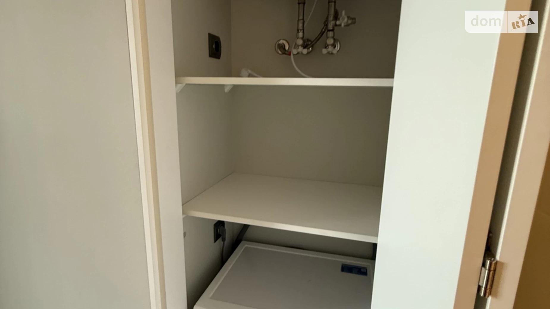 Продается 1-комнатная квартира 45 кв. м в Киеве, ул. Жилянская, 68 - фото 3