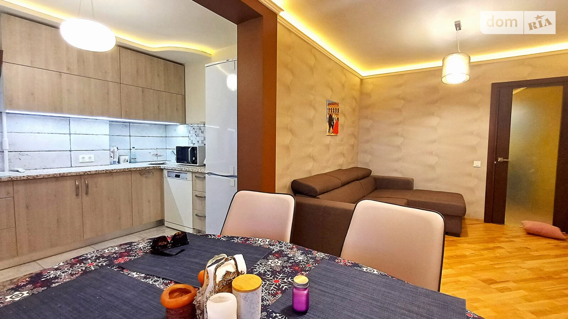 Продается 2-комнатная квартира 55 кв. м в Днепре, ул. Набережная Победы, 48 - фото 2