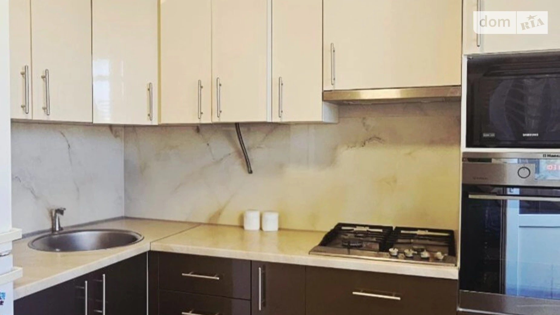 Продається 1-кімнатна квартира 40 кв. м у Рівному, бул. Хмельницького Богдана - фото 2