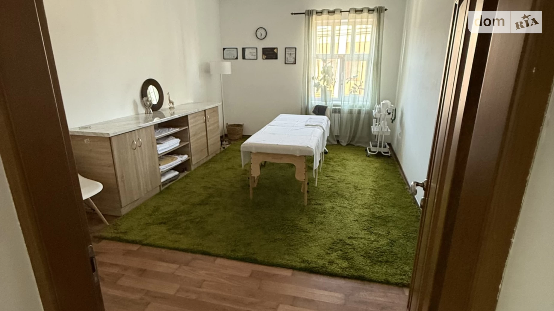 Сдается в аренду офис 75 кв. м в бизнес-центре, цена: 450 € - фото 3