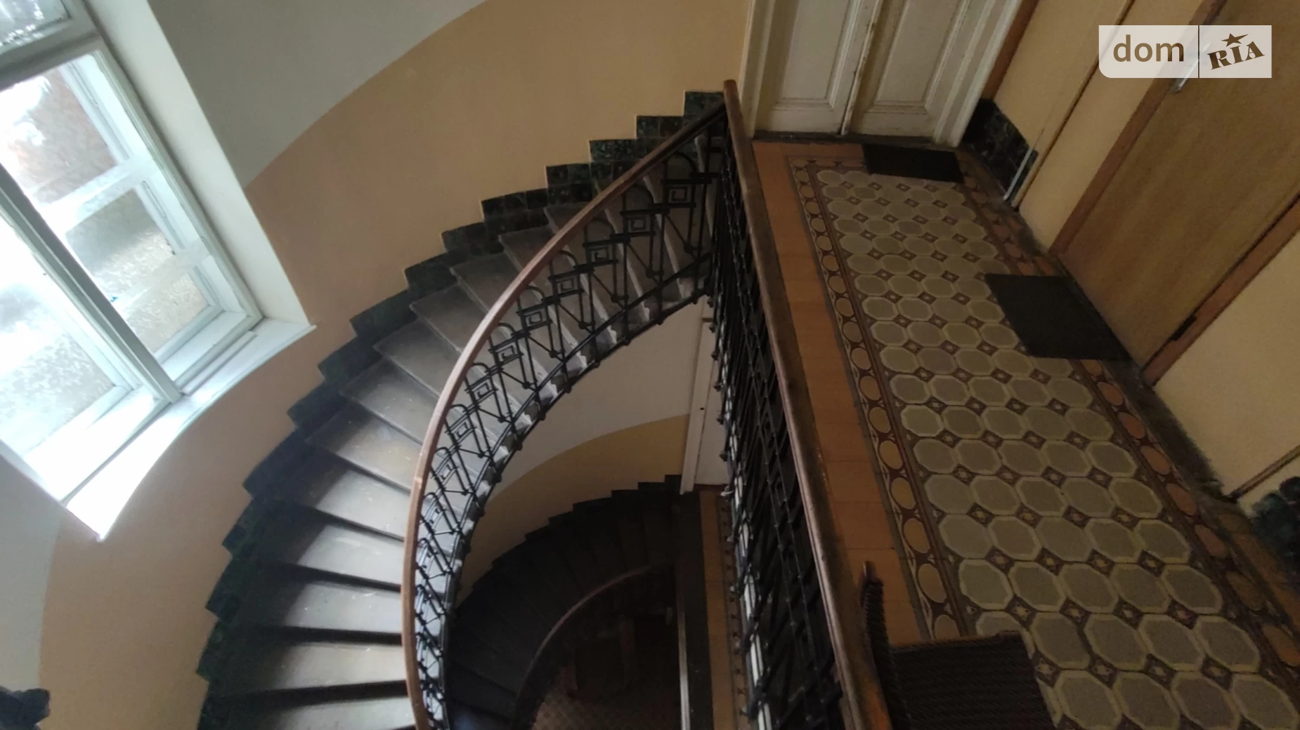 Продается 4-комнатная квартира 96 кв. м в Львове, ул. Щепкина - фото 3