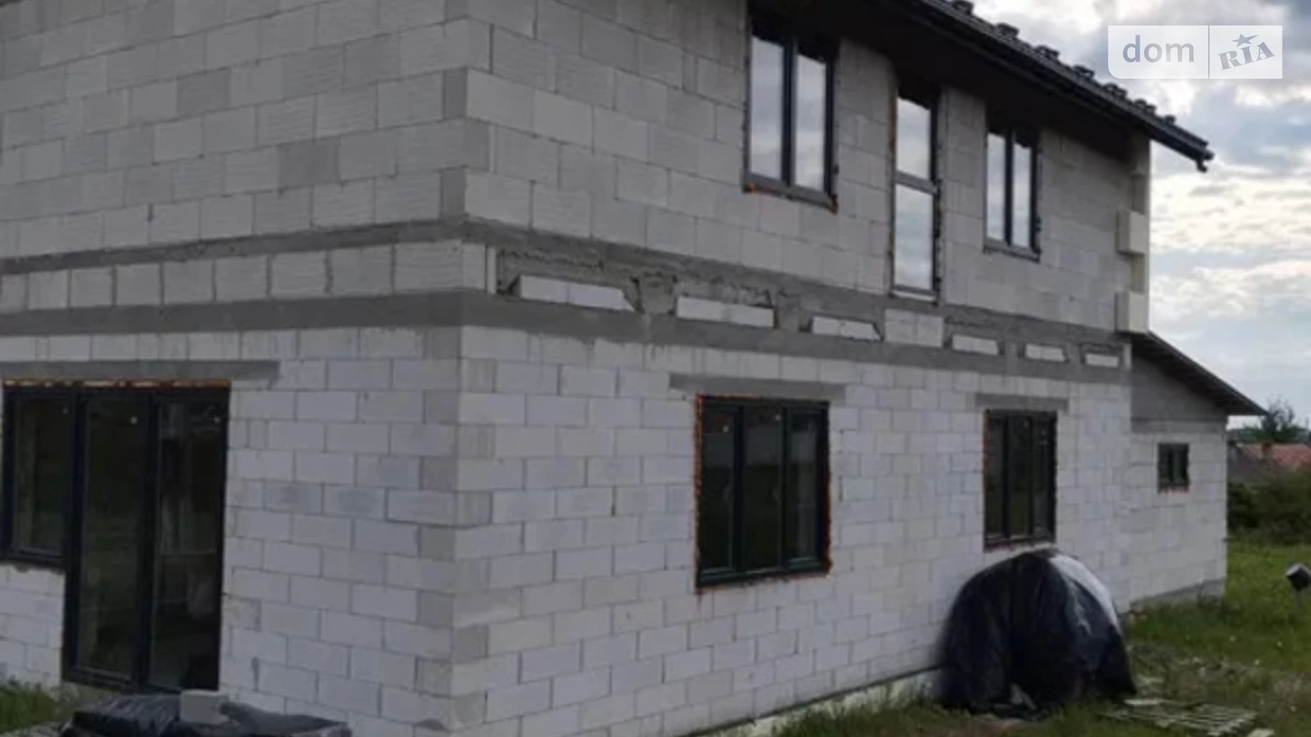 Продается дом на 2 этажа 120.55 кв. м с мебелью, цена: 80000 € - фото 3
