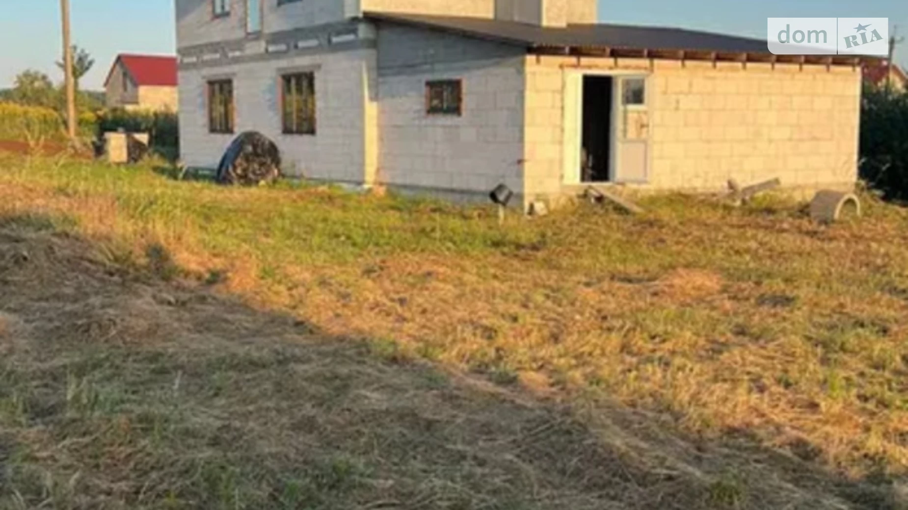 Продается дом на 2 этажа 120.55 кв. м с мебелью, цена: 80000 € - фото 2