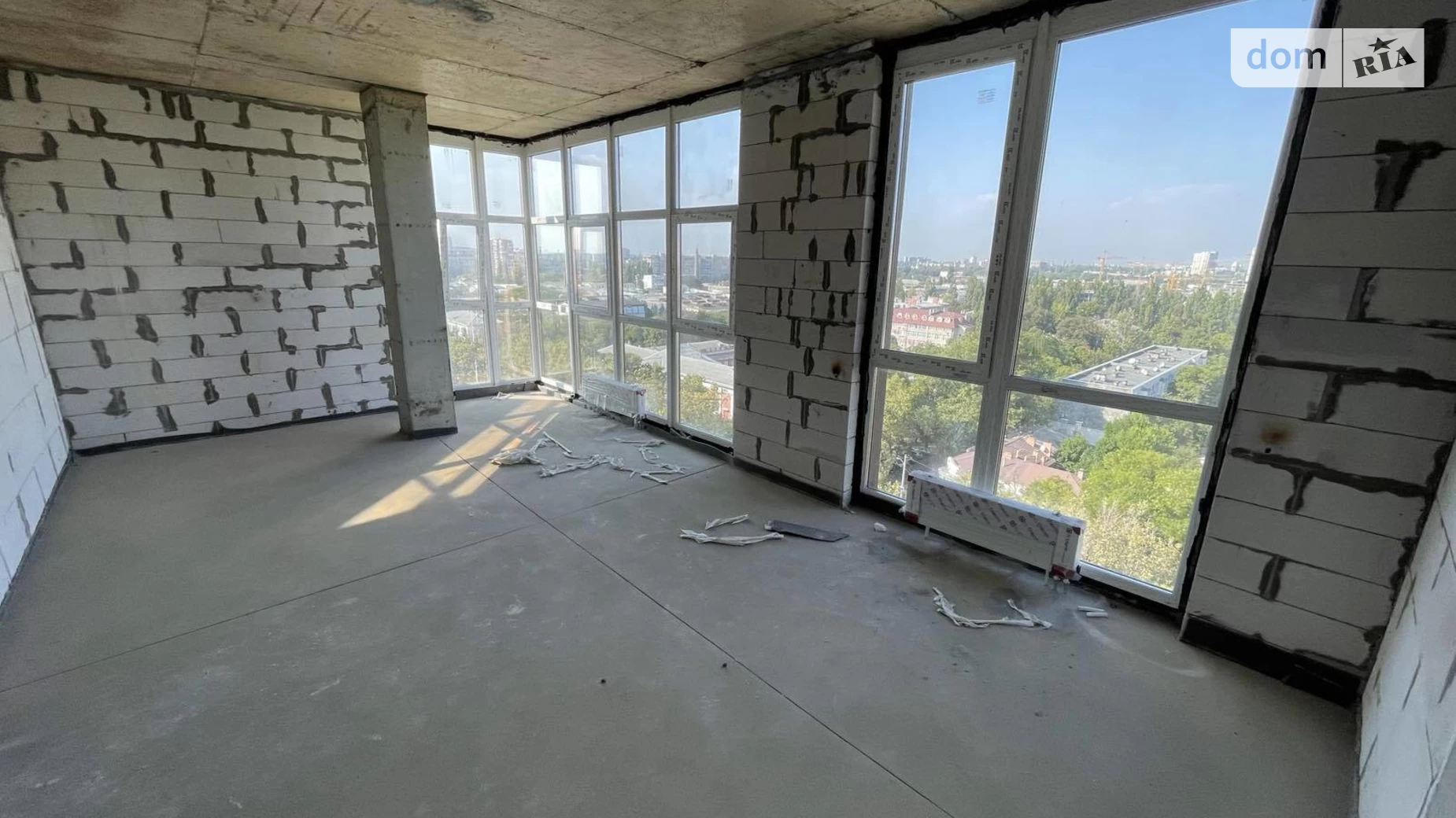 Продается 1-комнатная квартира 57.5 кв. м в Одессе, ул. Гераневая, 8 - фото 2