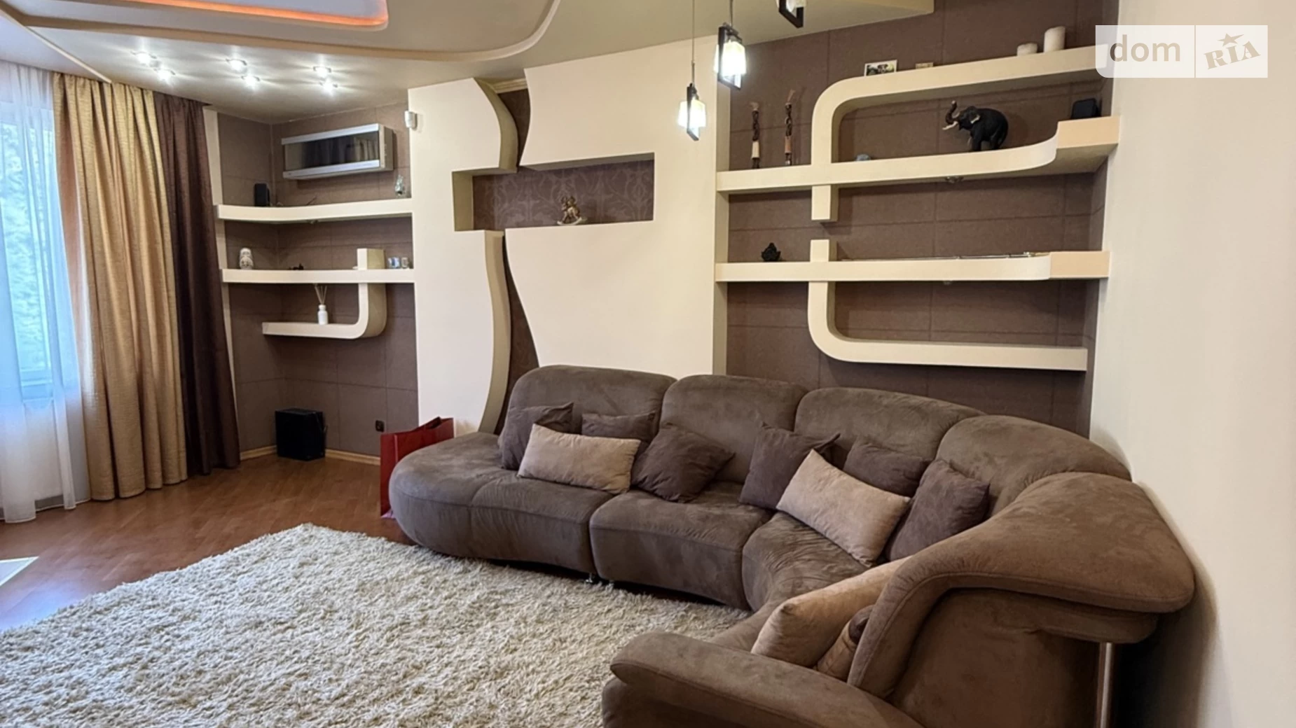 Сдается в аренду 2-комнатная квартира 78 кв. м в Ужгороде, ул. Франко Ивана, 1В - фото 2