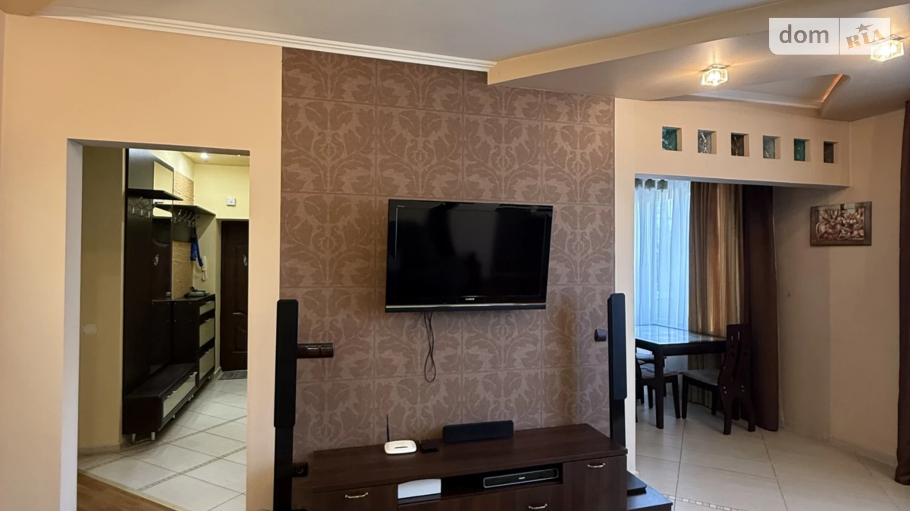 Сдается в аренду 2-комнатная квартира 78 кв. м в Ужгороде, ул. Франко Ивана, 1В - фото 3